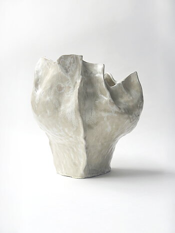 SCULPTURAL OBJECT Breaking Bud