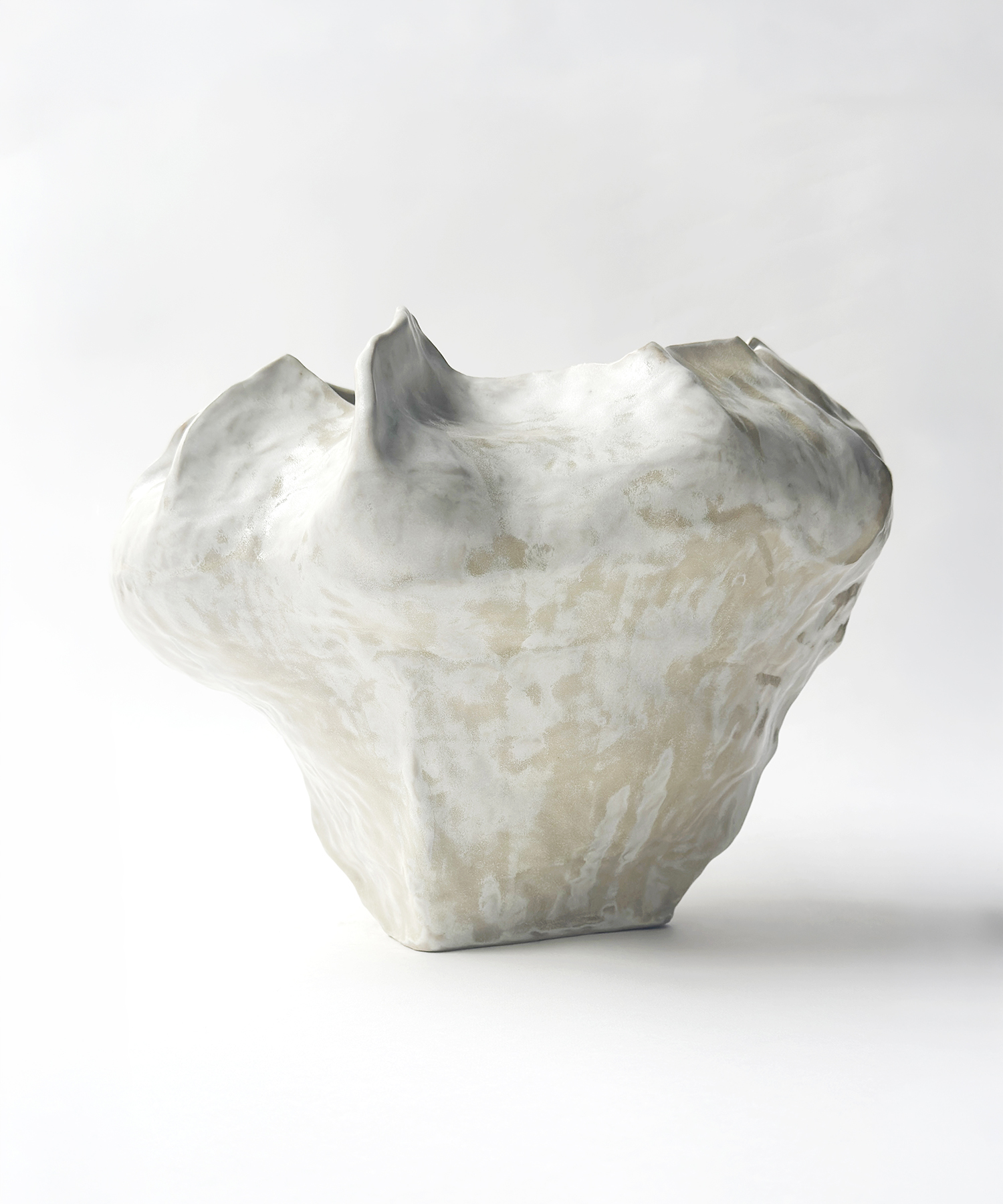 SCULPTURAL OBJECT  Papaver Magni