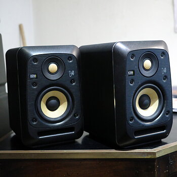 KRK V4 , Beg
