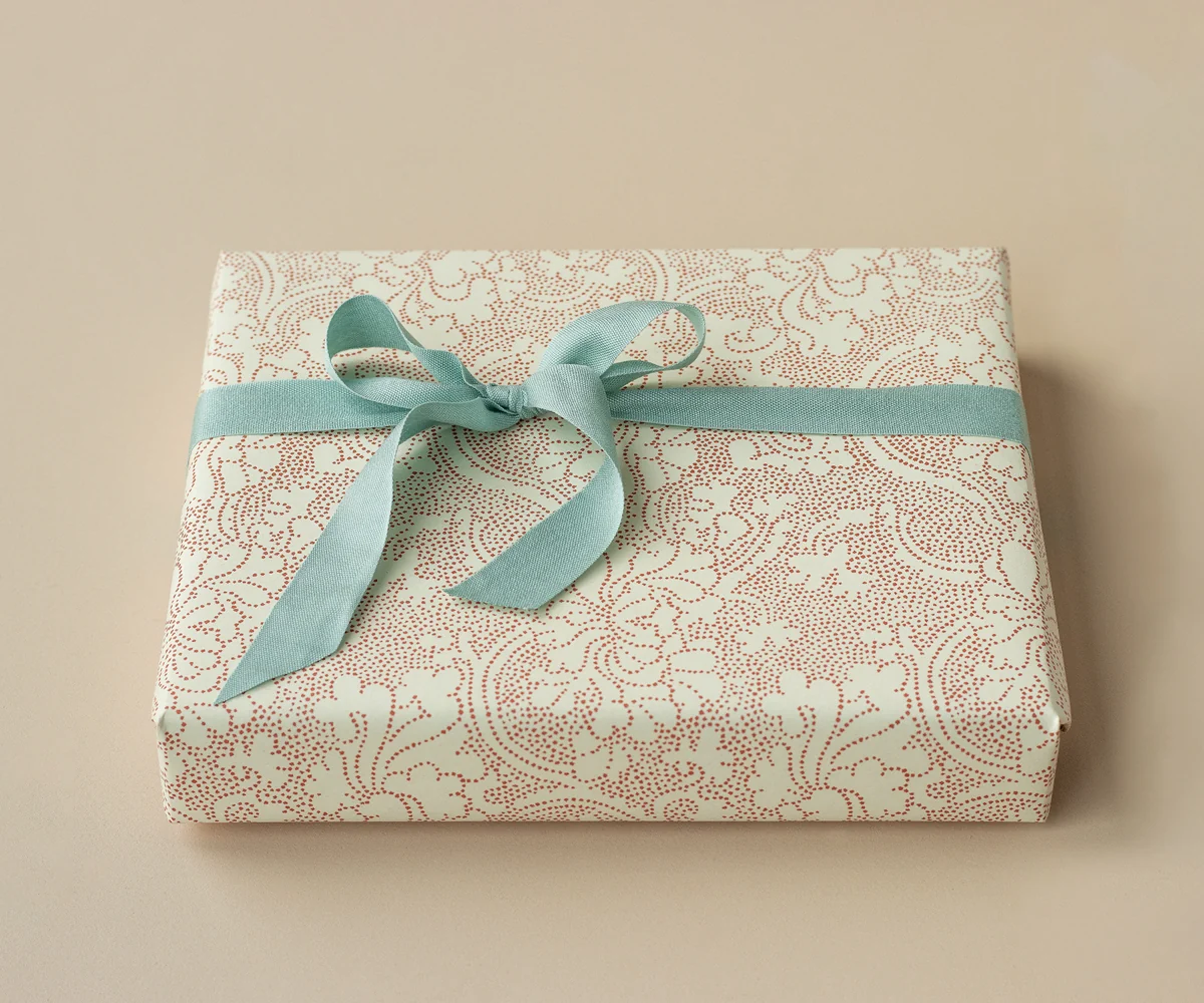 Maileg - Gift wrap, 10 m - Mae - Red - 2