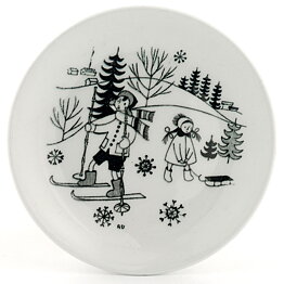 ライヤ・ウオシッキネン  Harrasteシリーズ  ミニチュア陶板  雪の斜面で遊ぶ兄妹モチーフ  9cm  1950年代