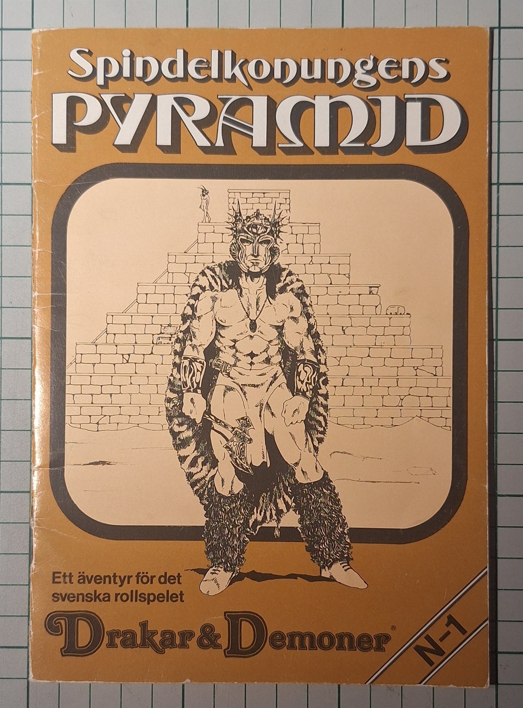 Drakar och Demoner - Spindelkonungens Pyramid