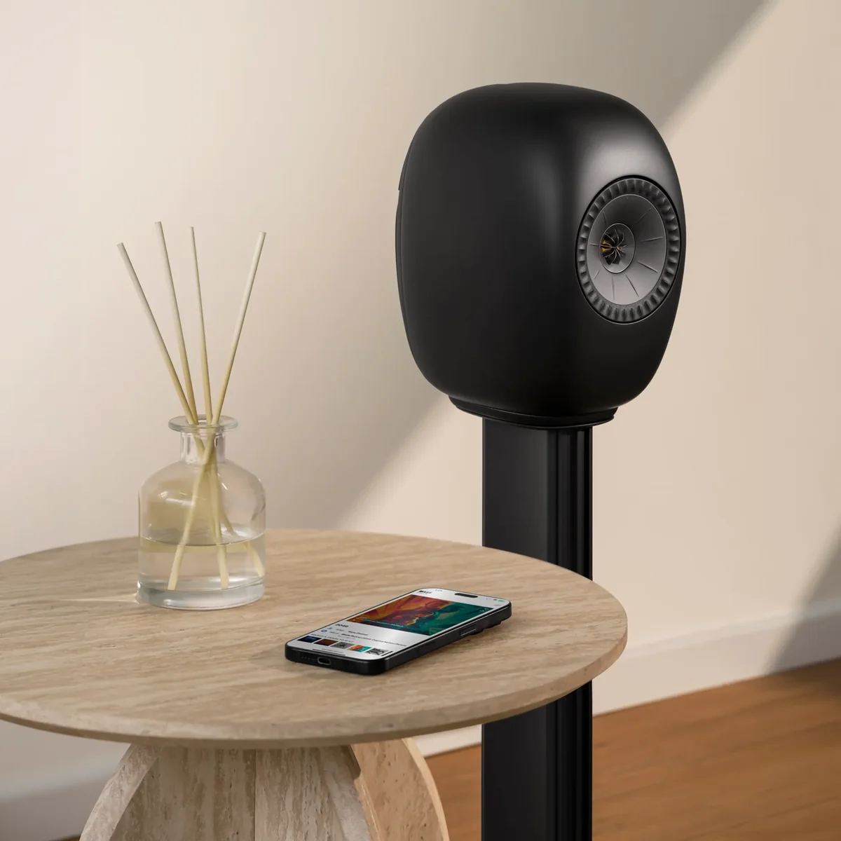 KEF S-LUXE Floor Stand - 5