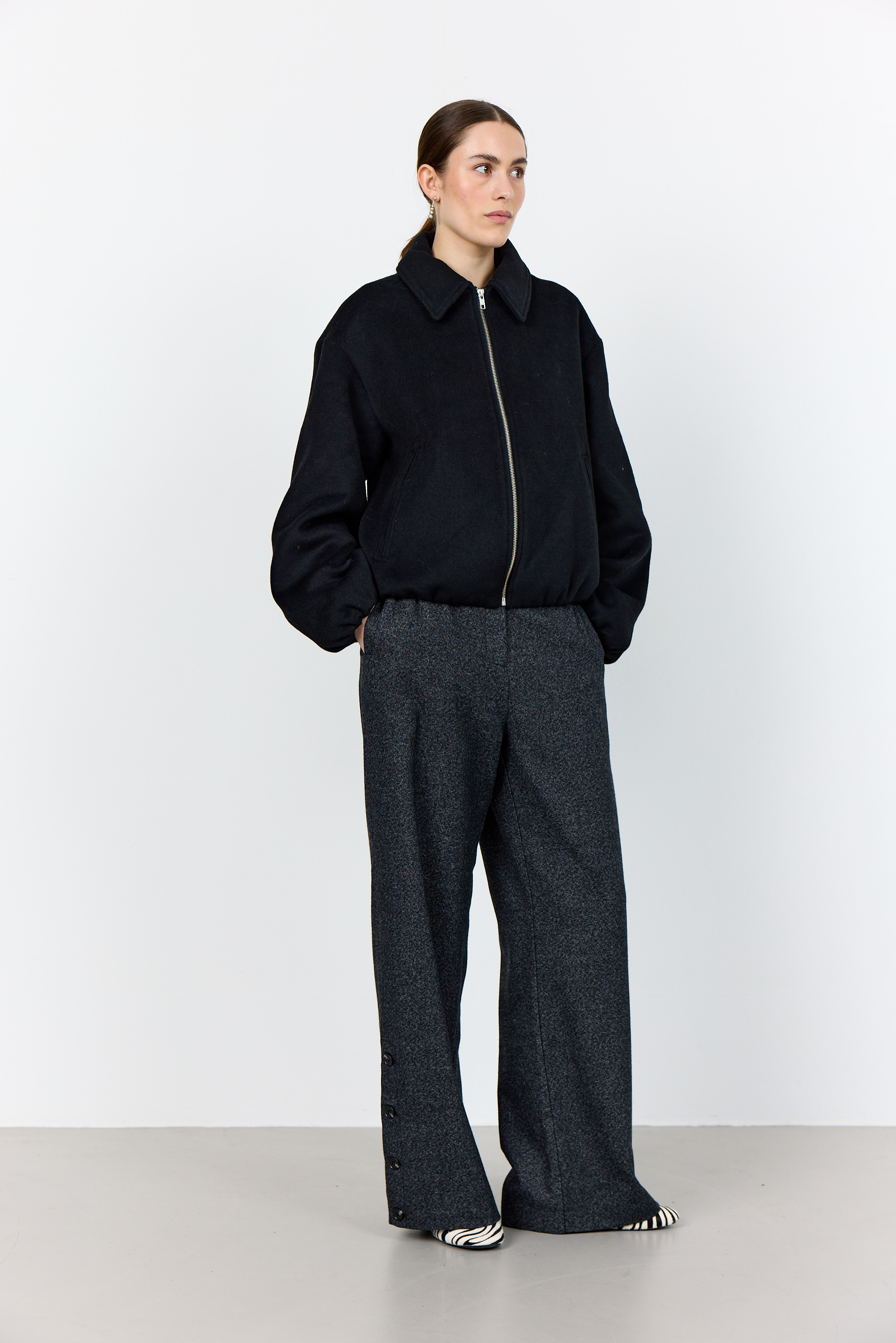  LR-OWA 37 BLACK - 4