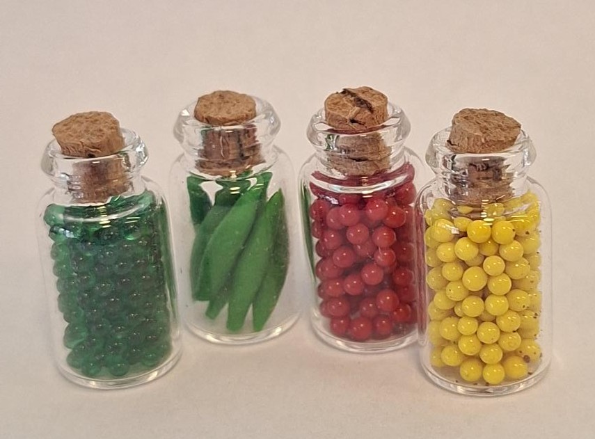 4 burkar med grönsaker