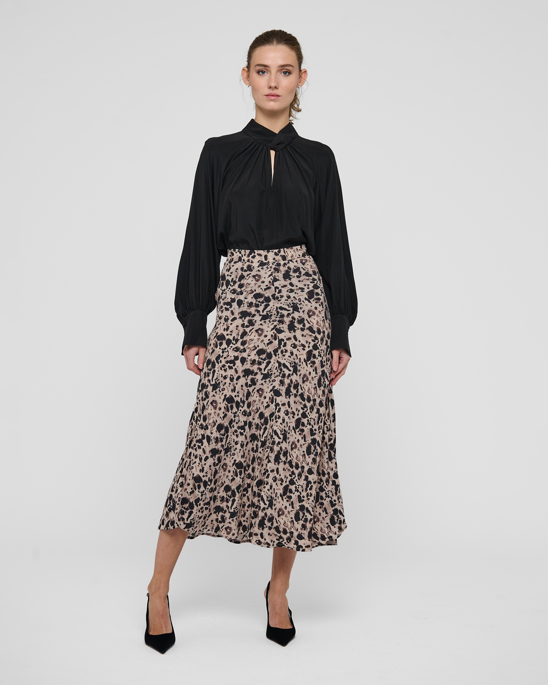 Kjol Kela mönstrad beige/svart