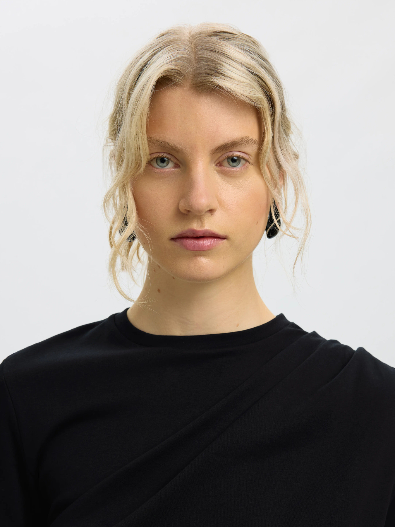 SLWTAJ LIGHT TWIST TEE NOOS Black - 3