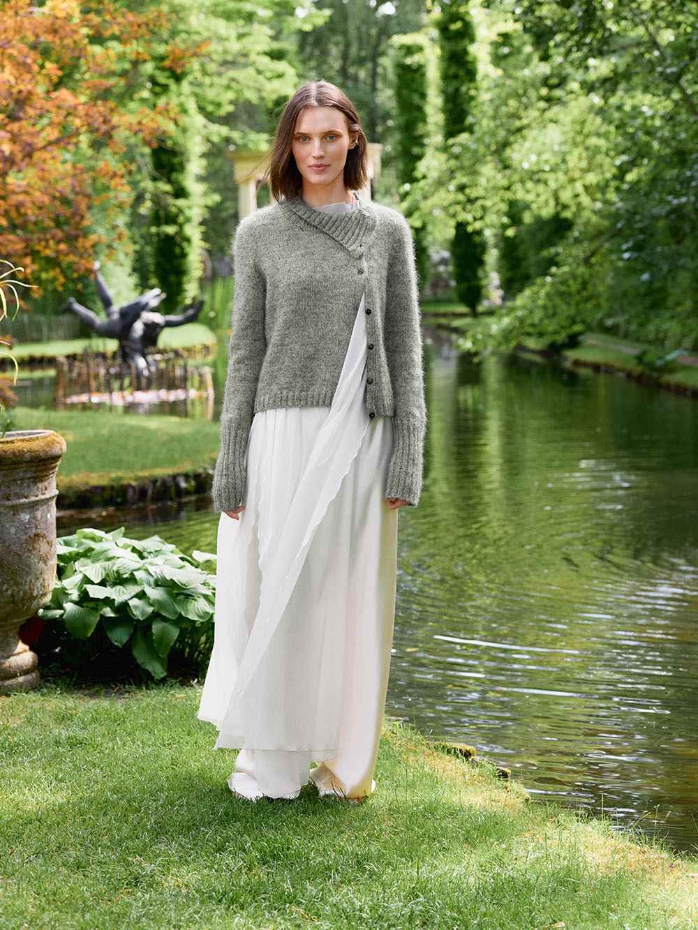 Sandnes Tracie Cardigan 2606_13 (21 m st 4,0) - 2