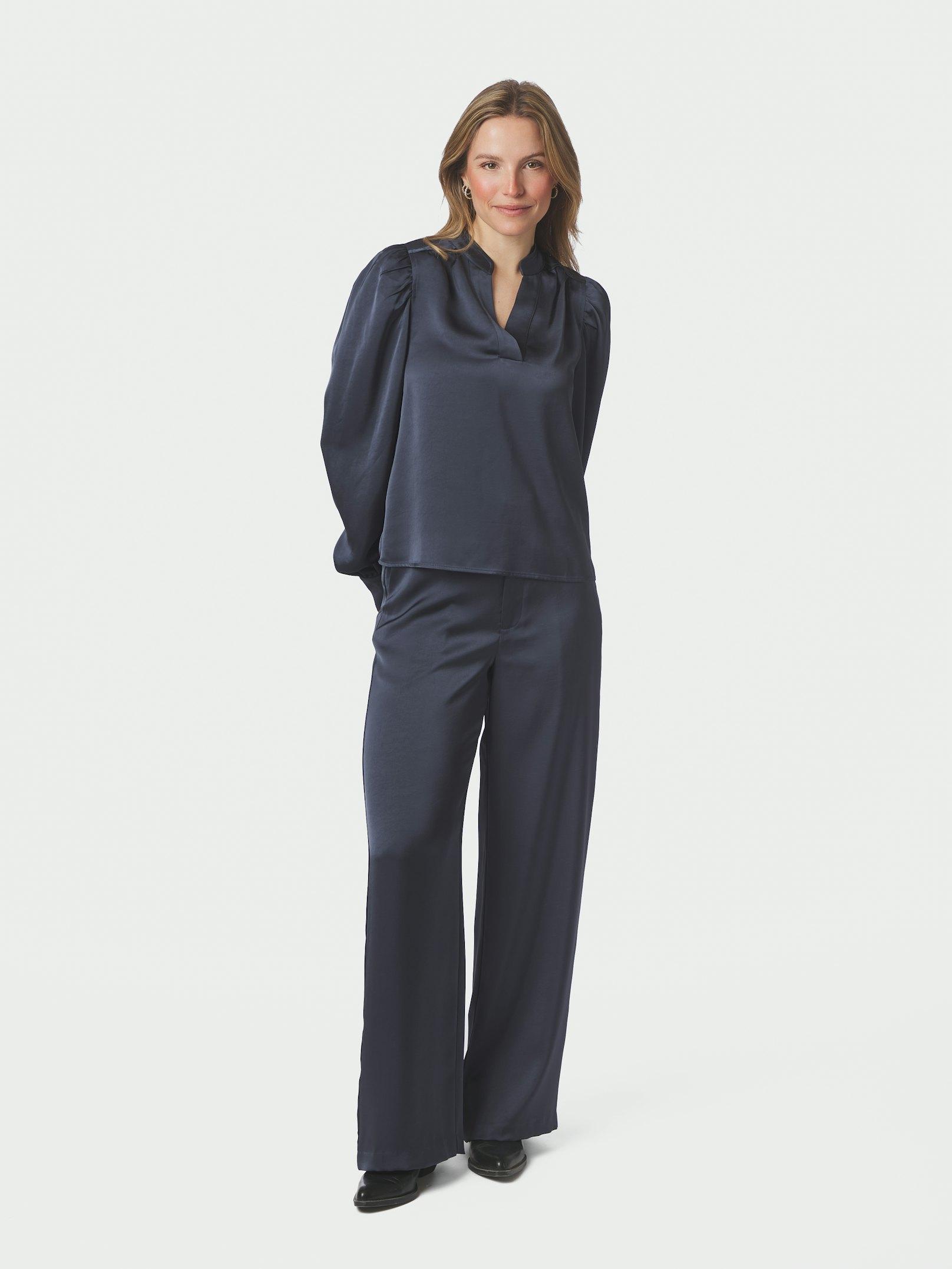 Rosslyn Heavy Sateen Blouse Midnight Blue - 5