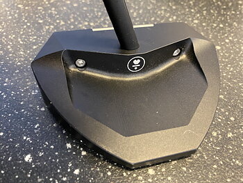 L.A.B Golf Oz.i1