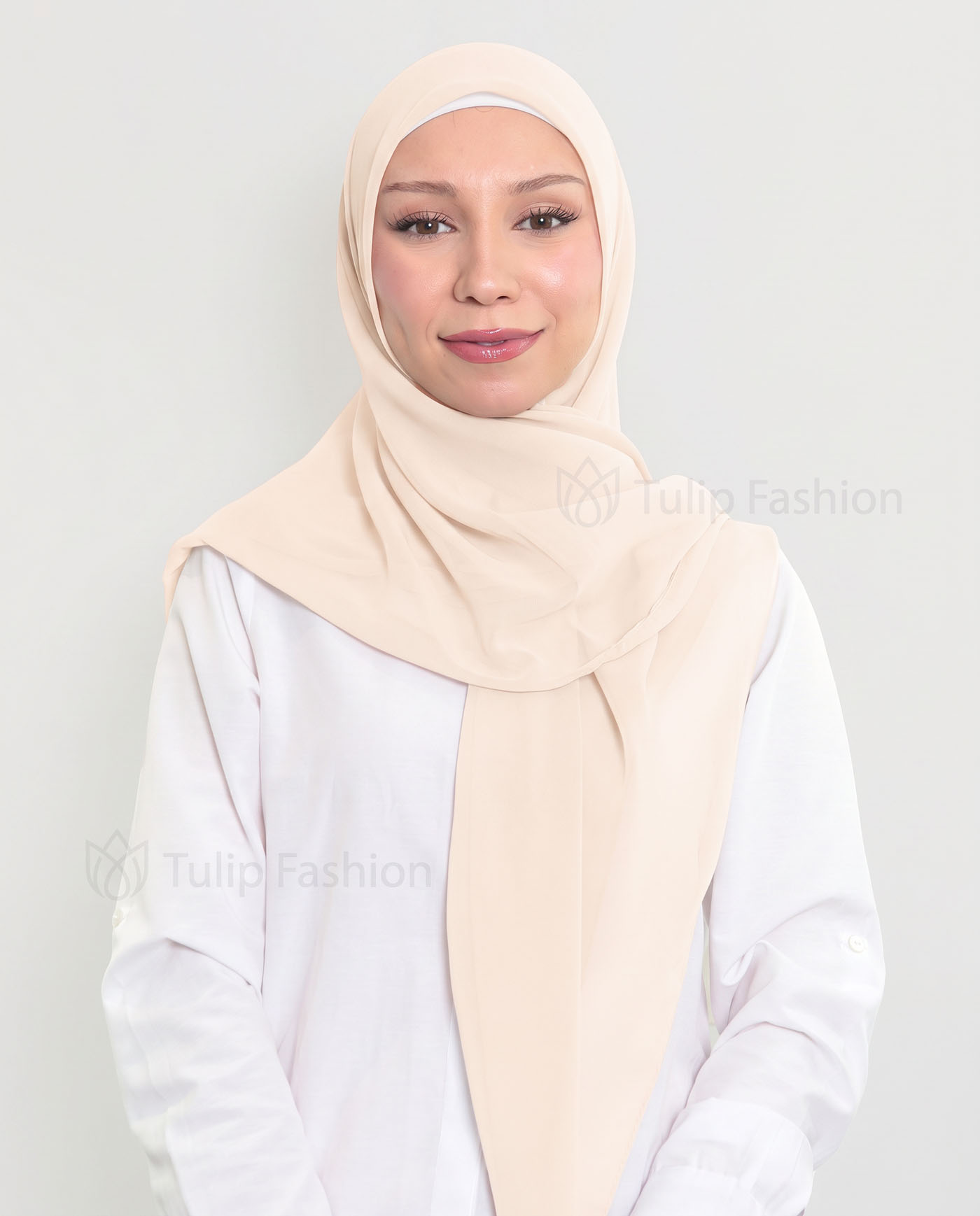 Hijab - Square Chiffon 120 cm - Peach