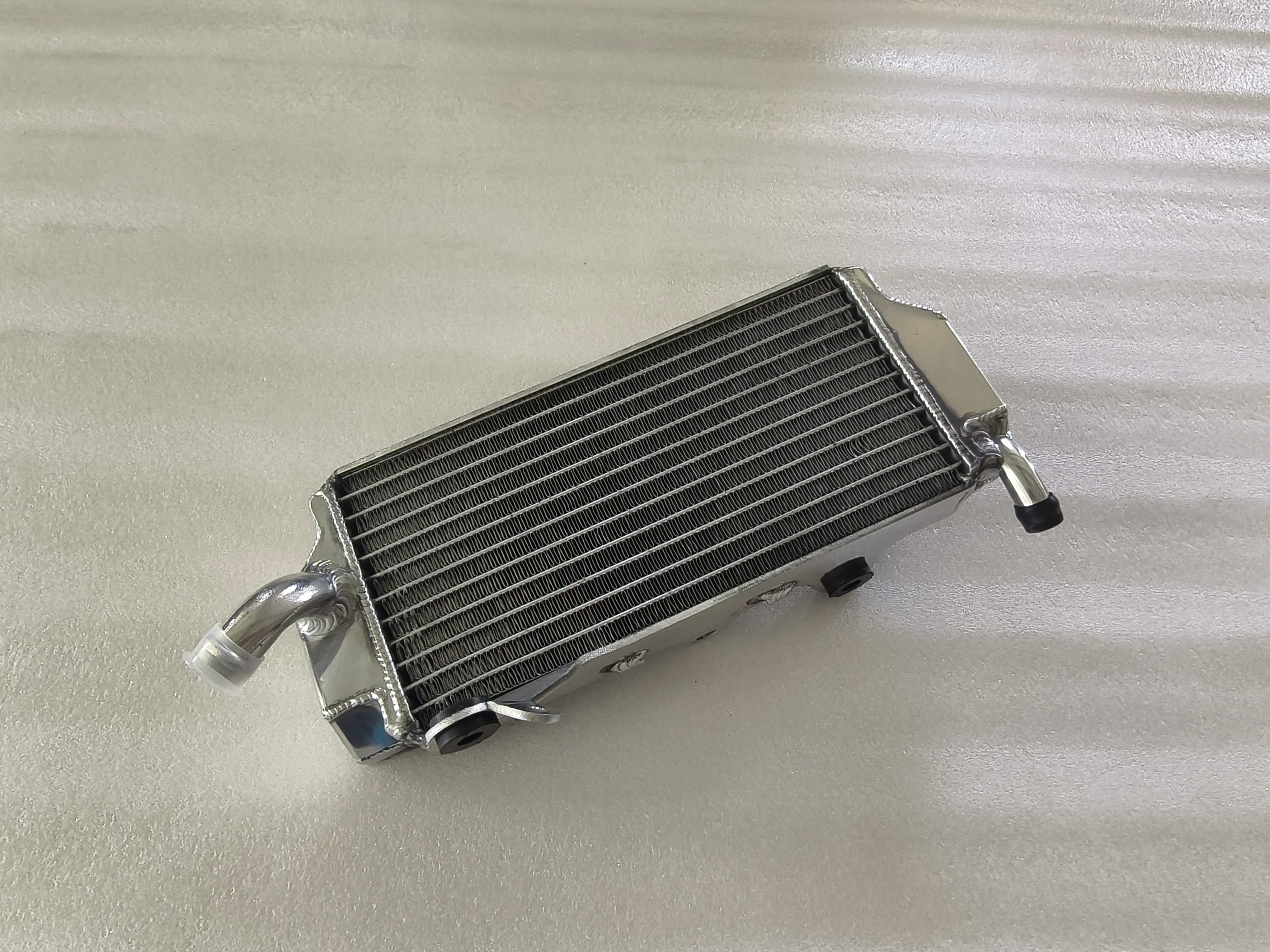 Kylare Racing H & V Yamaha YZ450F 2026- - 6