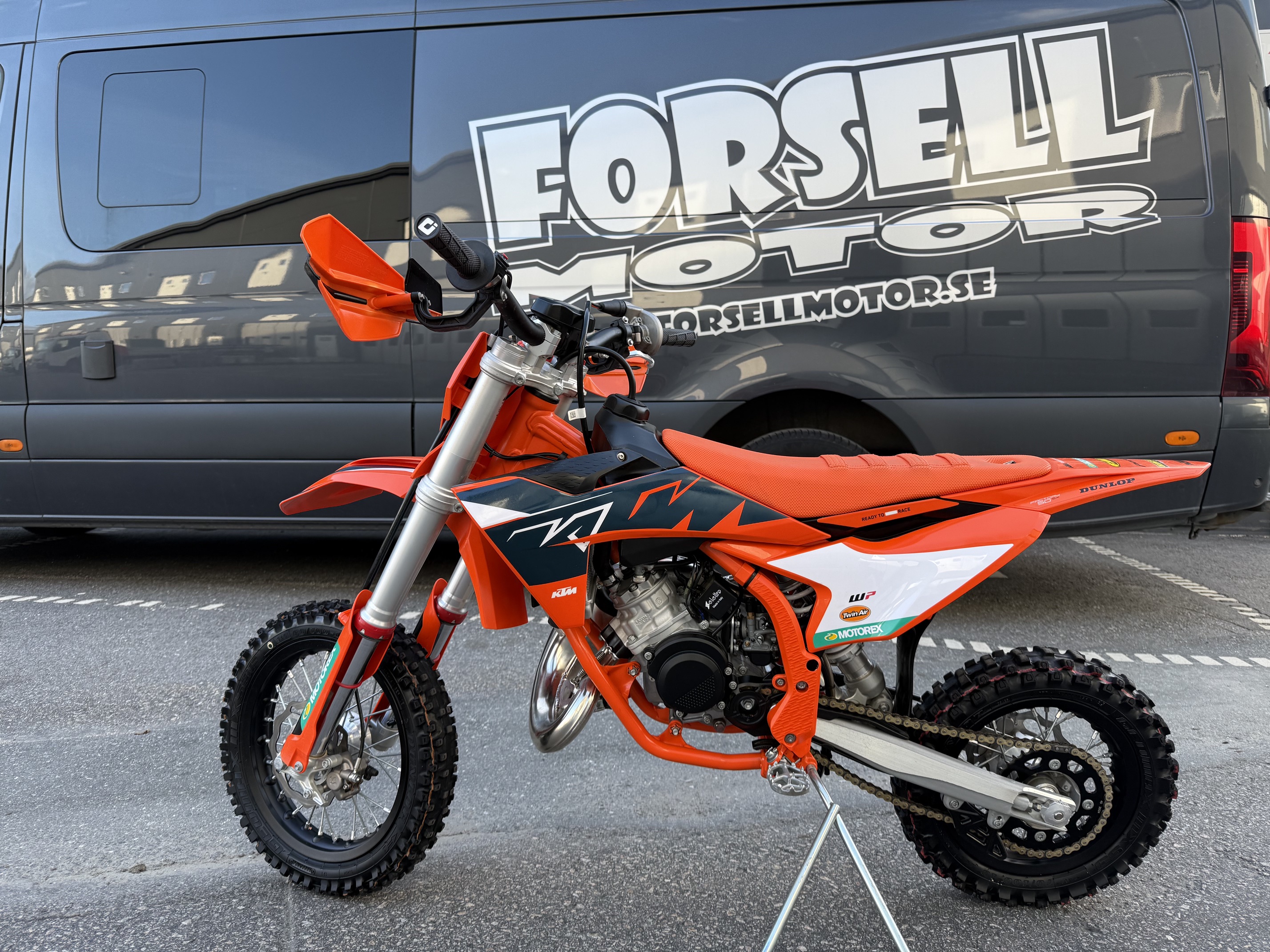 KTM SX50 Factory Edition 2025 / Endast 10tim / Räntefritt 24mån - 2