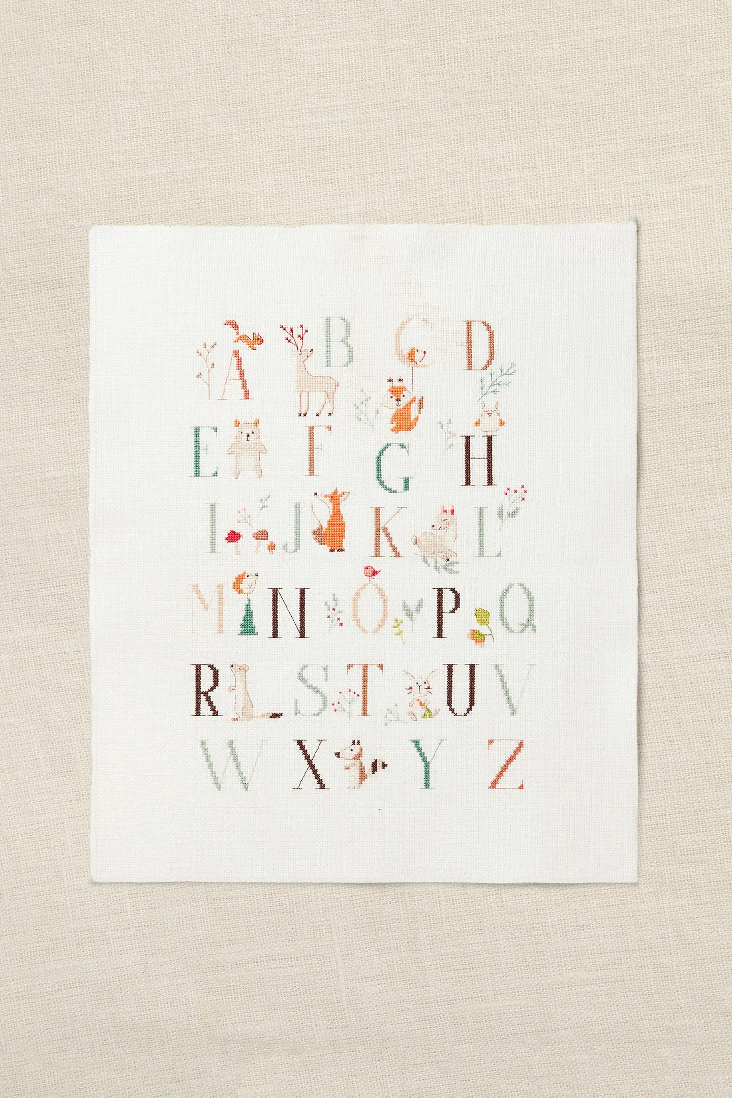 DMC Korsstygnskit Animal Alphabet Sampler 25,7 x 35,5 cm - Aida 5,5/14 ct - 2
