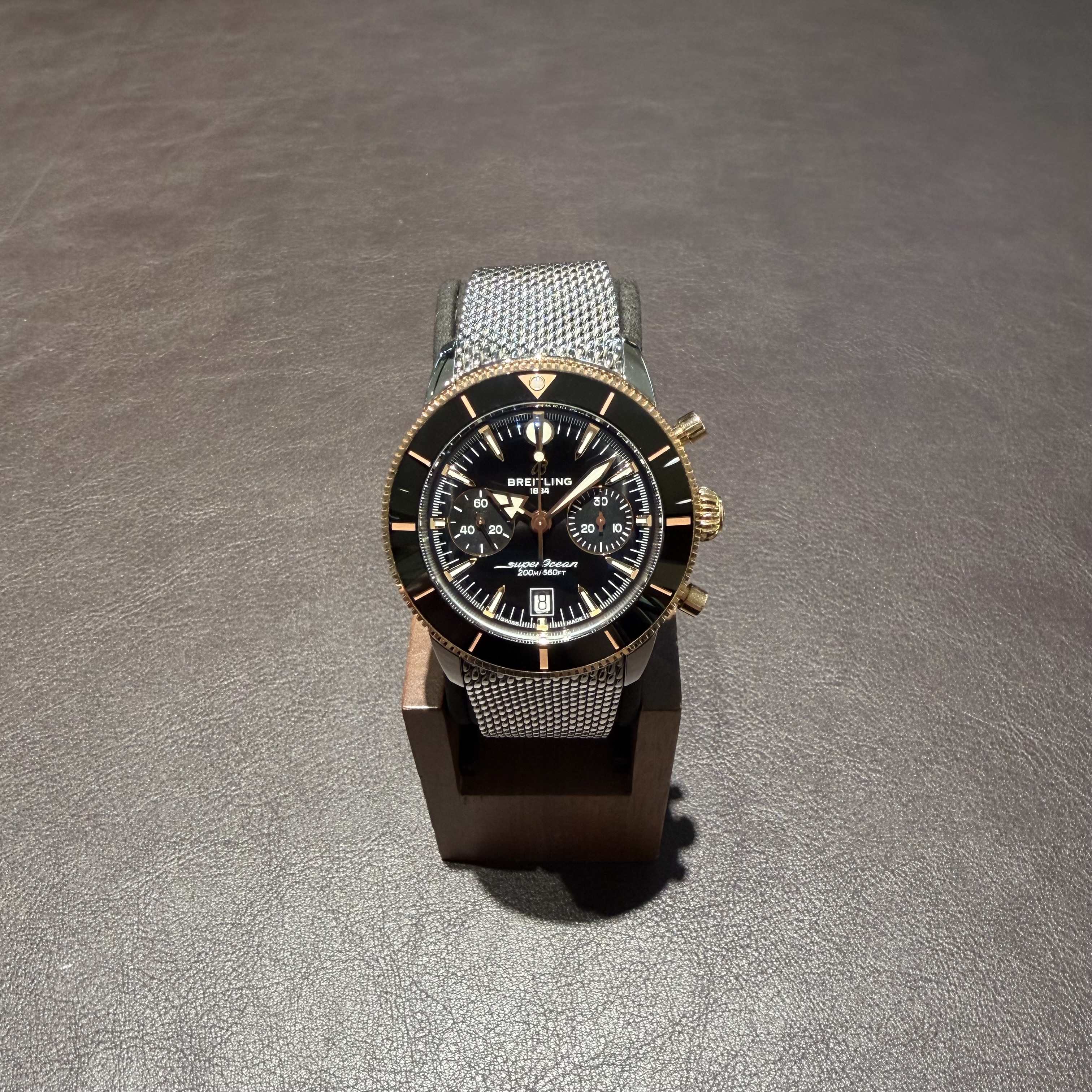 Breitling UB0156H11B1A1 Superocean Heritage Automatic B01 Chronograph 42 svart stål och 18 k rött guld