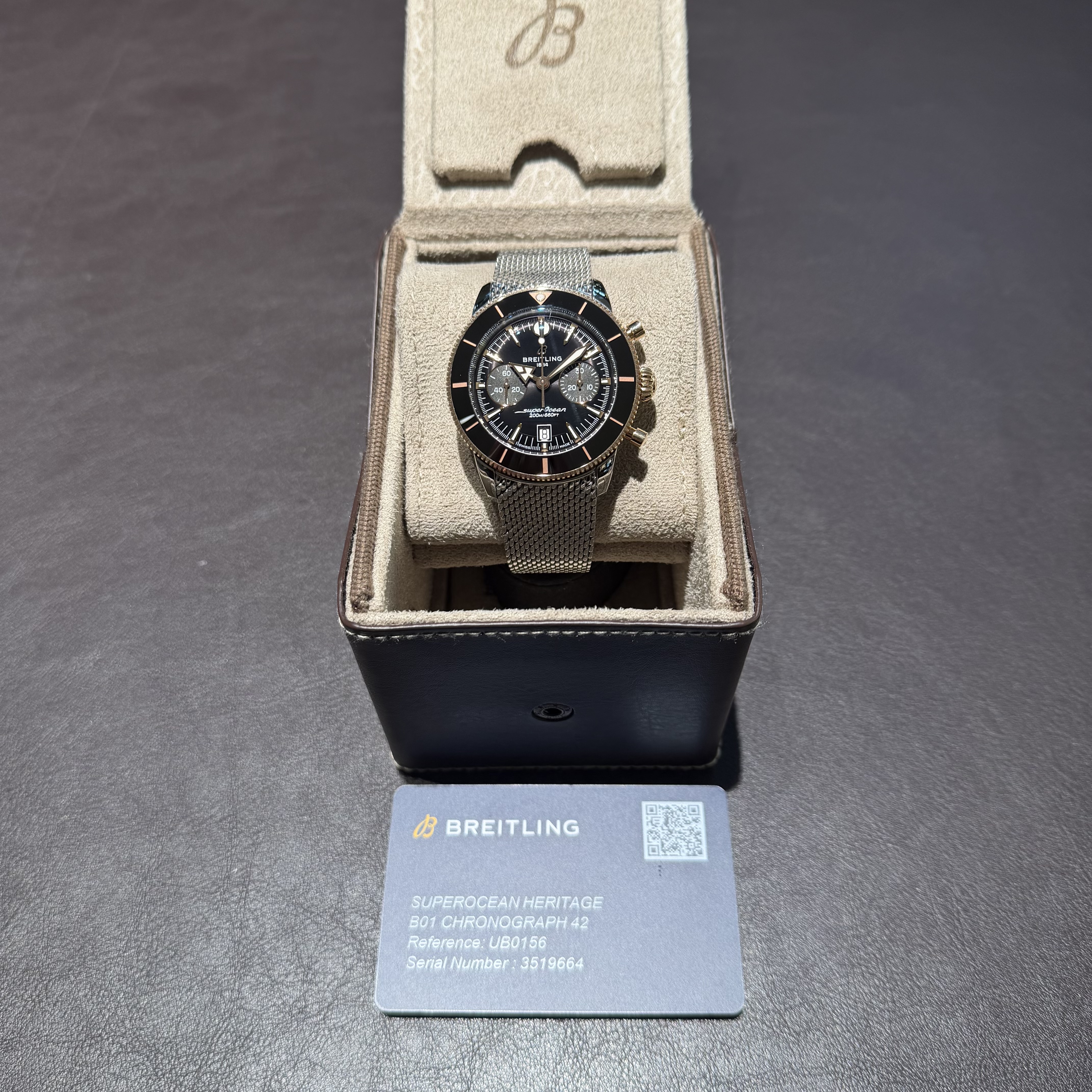 Breitling UB0156H11B1A1 Superocean Heritage Automatic B01 Chronograph 42 svart stål och 18 k rött guld box