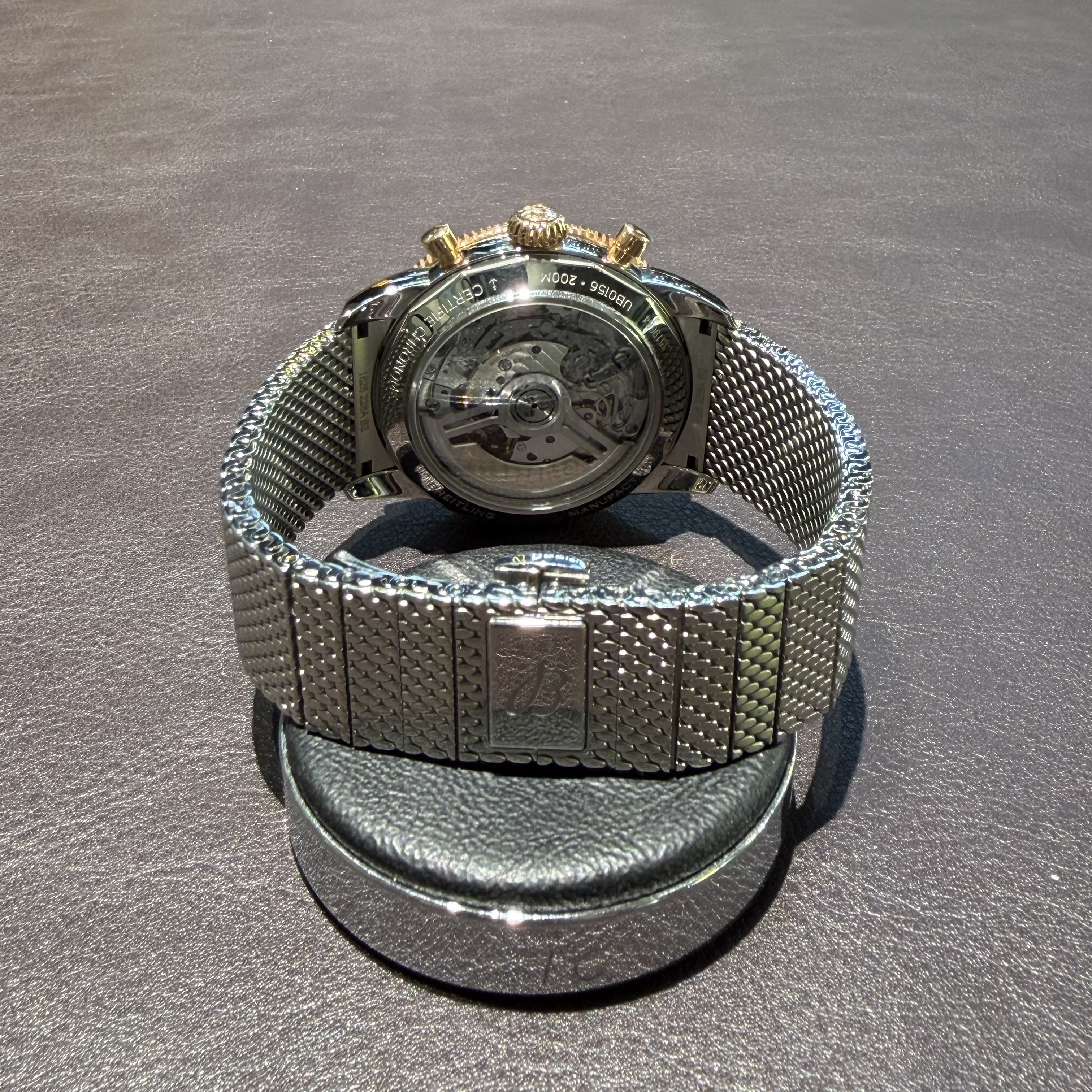 Breitling UB0156H11B1A1 Superocean Heritage Automatic B01 Chronograph 42 svart stål och 18 k rött guld baksida