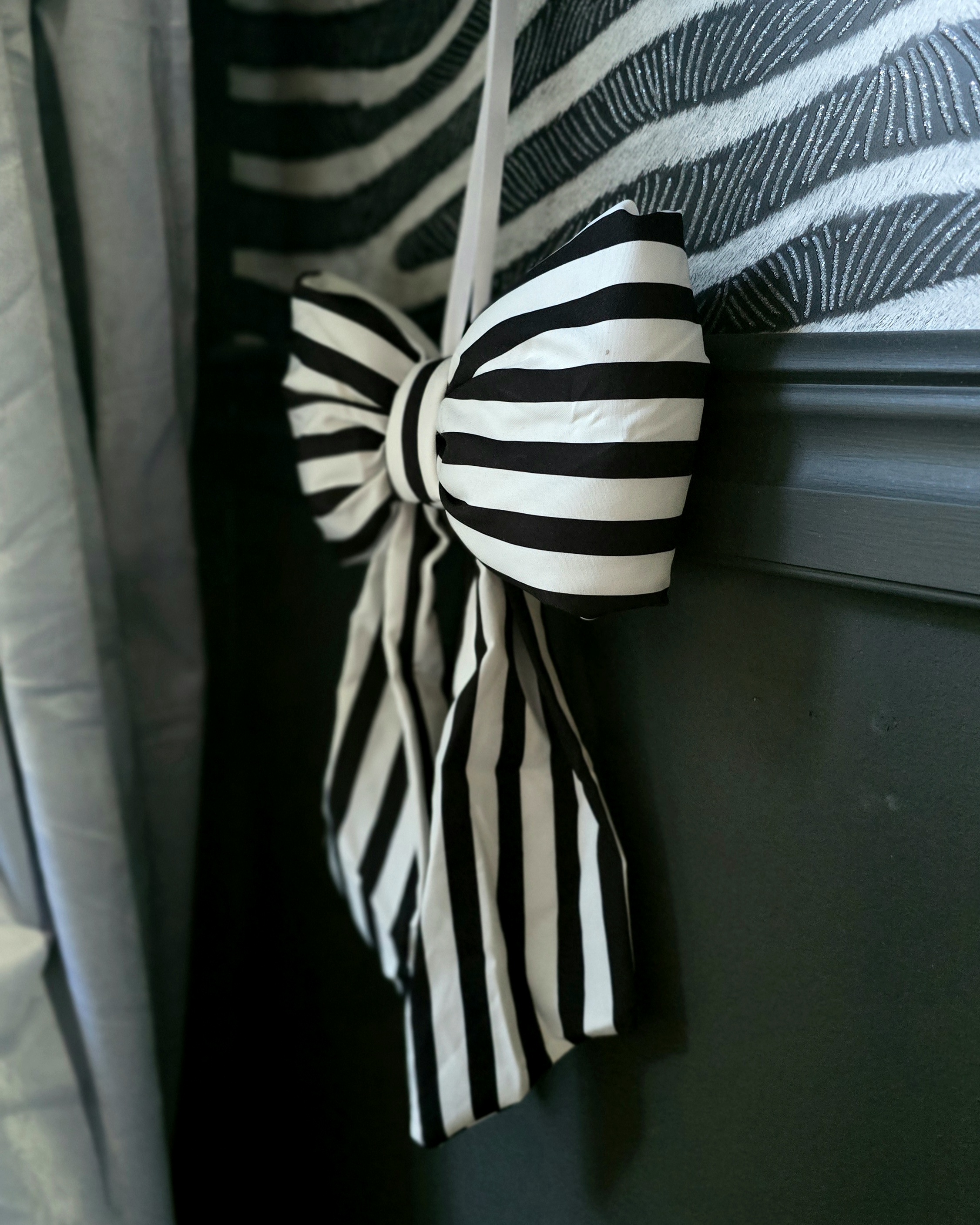 Dekoration Rosett - Black & White Stripes - 2