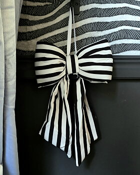 Dekoration Rosett - Black & White Stripes