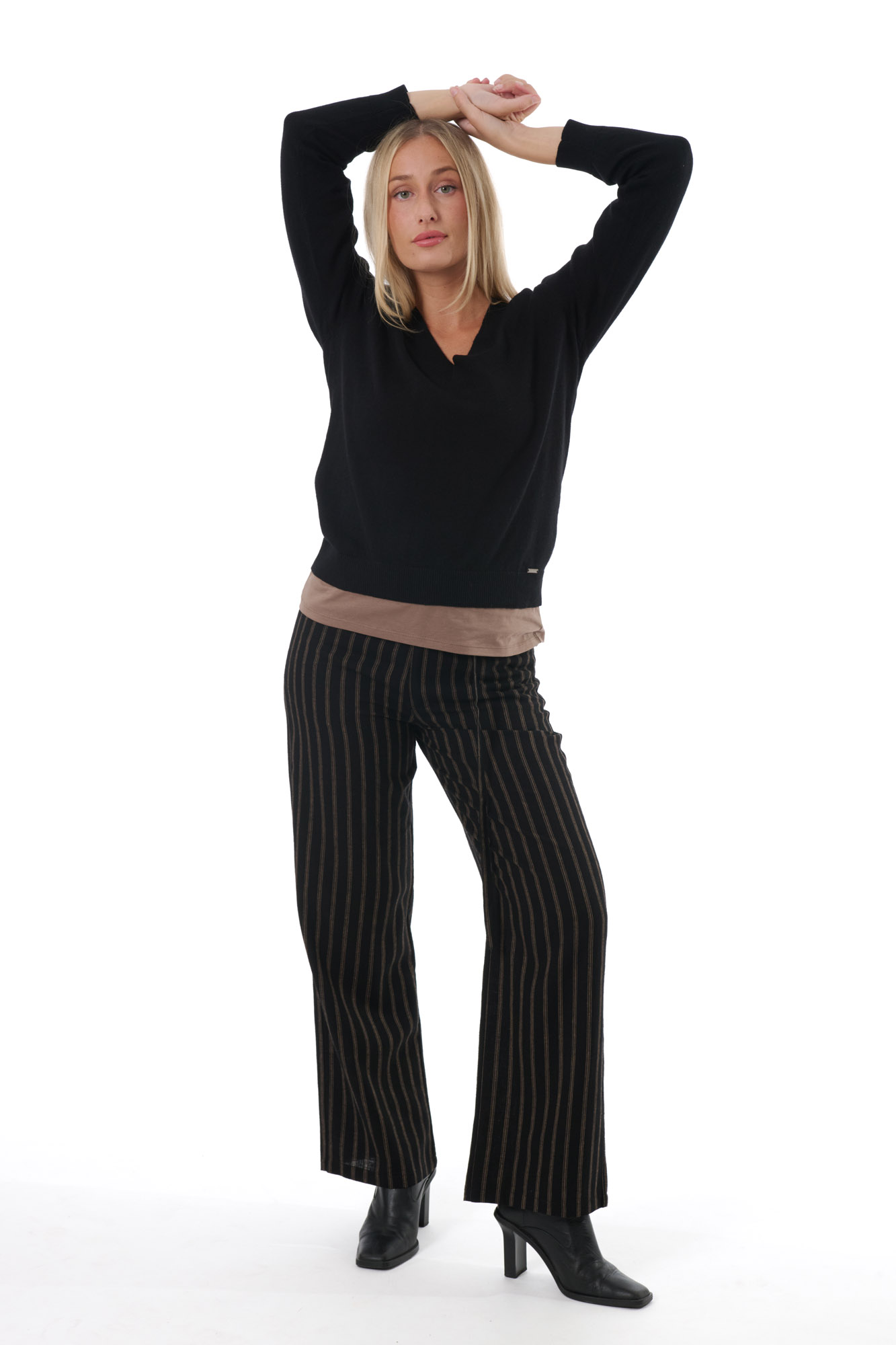 Naemi jumper  svart - 2