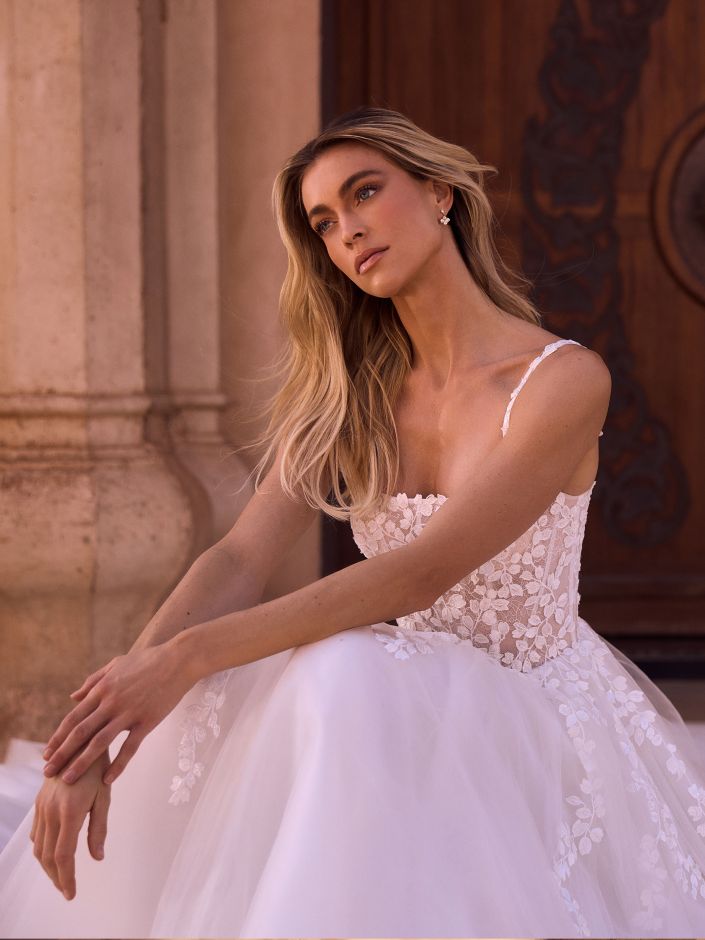 Bianco Evento Limited edition Manon - 11