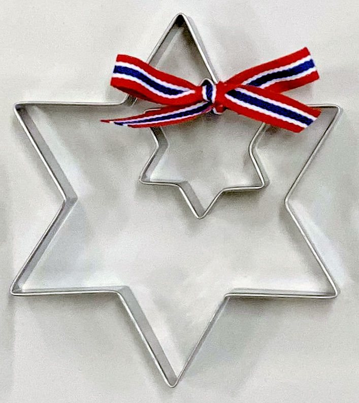 Set Cookie Cutter - Star, with ribbon