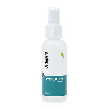 Hydrocyn Aqua Sårtvätt 100 ml sprayflaska från Bactiguard stående upprätt.