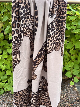 Mix by Heart Sjal Leo Beige