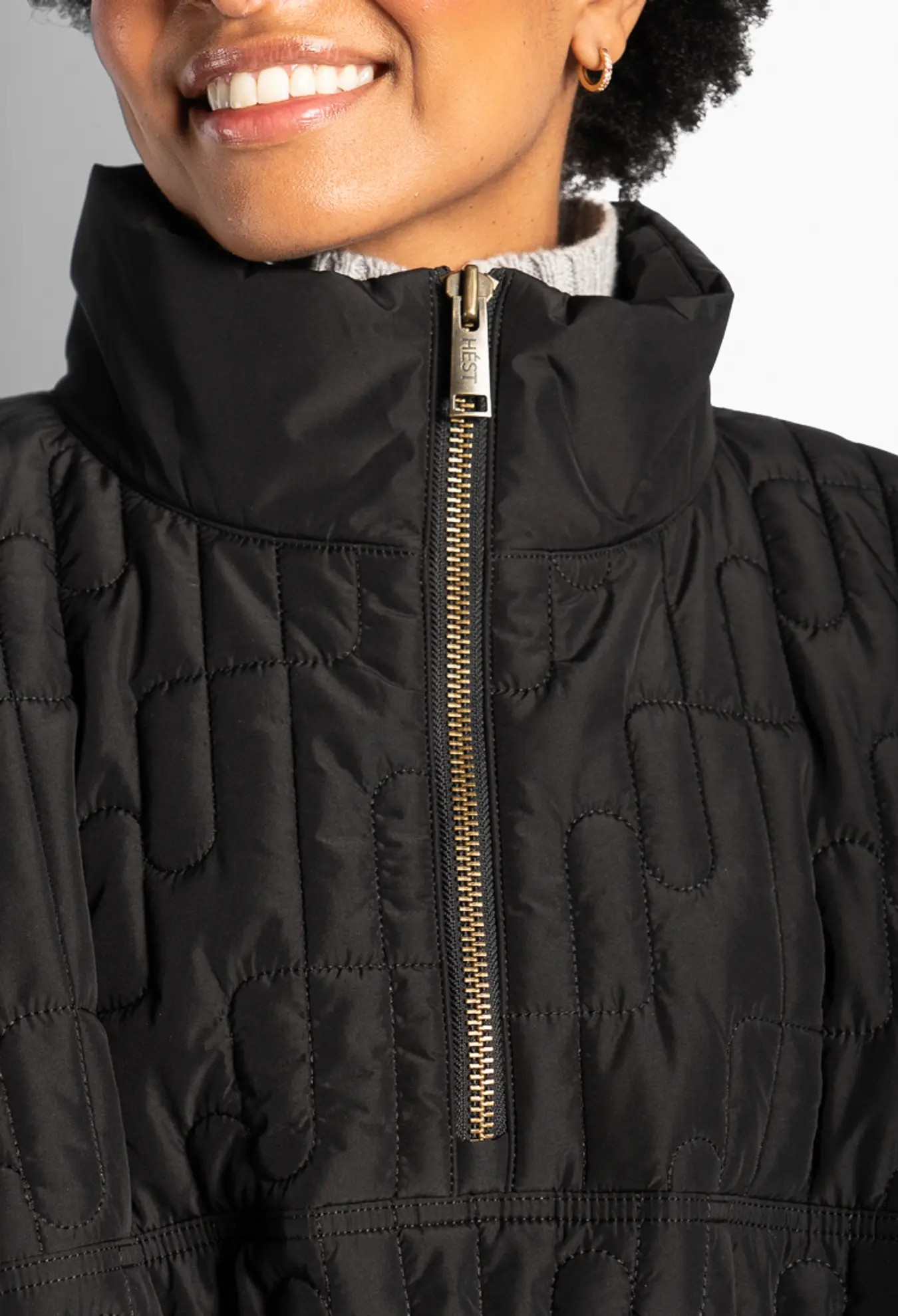 Ashley Cape - Jet Black - HÉST - 6