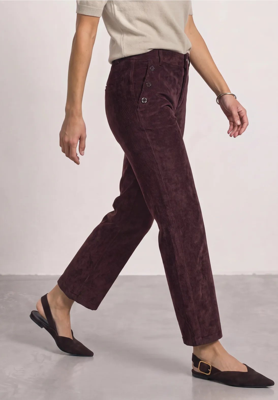 LTD QR Amalia Corduroy Pants - Ruby Red - Street One - 3