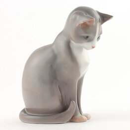 Ingeborg Plockross Irminger (20th Century) Sitting Cat #1876 13 cm