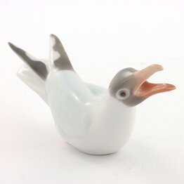 Jens Peter Dahl-Jensen (Bing & Grøndahl 20th Century) Crying Gull #1809 11/5 cm