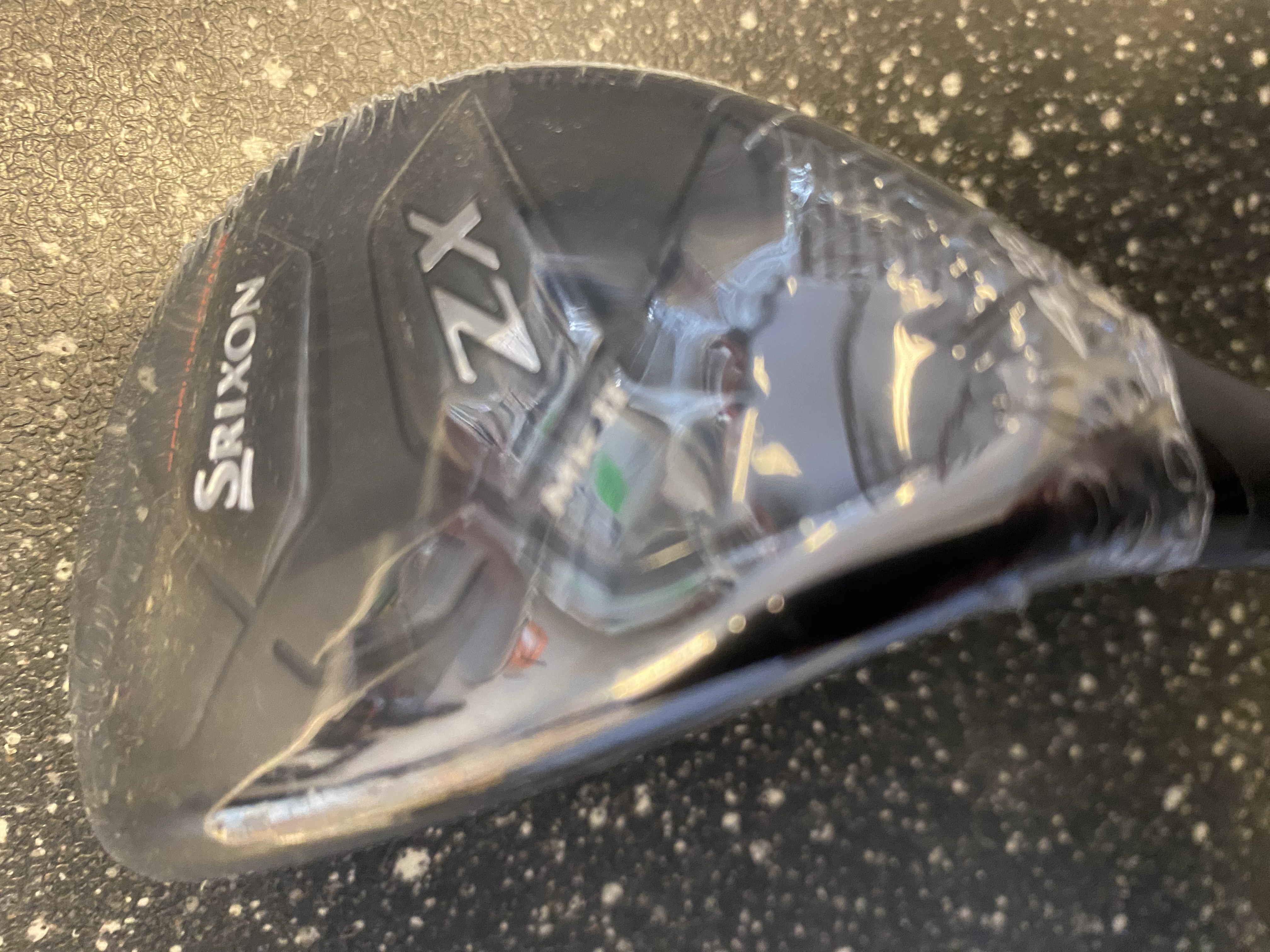 Srixon ZX  MKII hybrid 4  22 grader   -Vänster- 