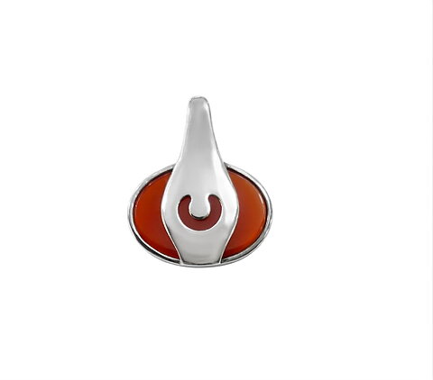 Silverhänge med äkta karnel
