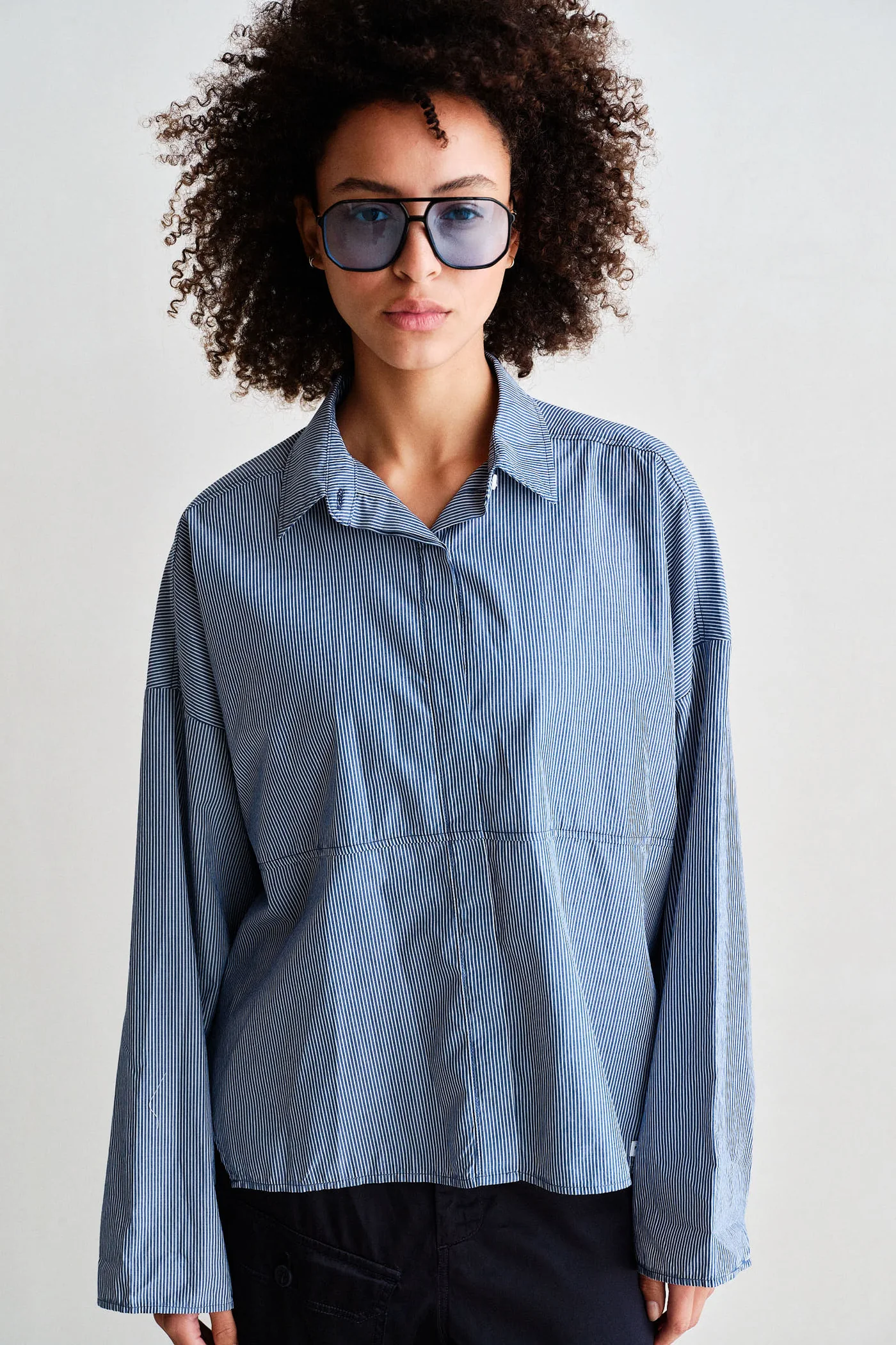 PENN&INK Blouse Blue Stripe - 6