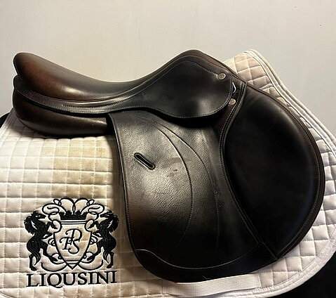 Hoppsadel Equipe Linnea Special 17"