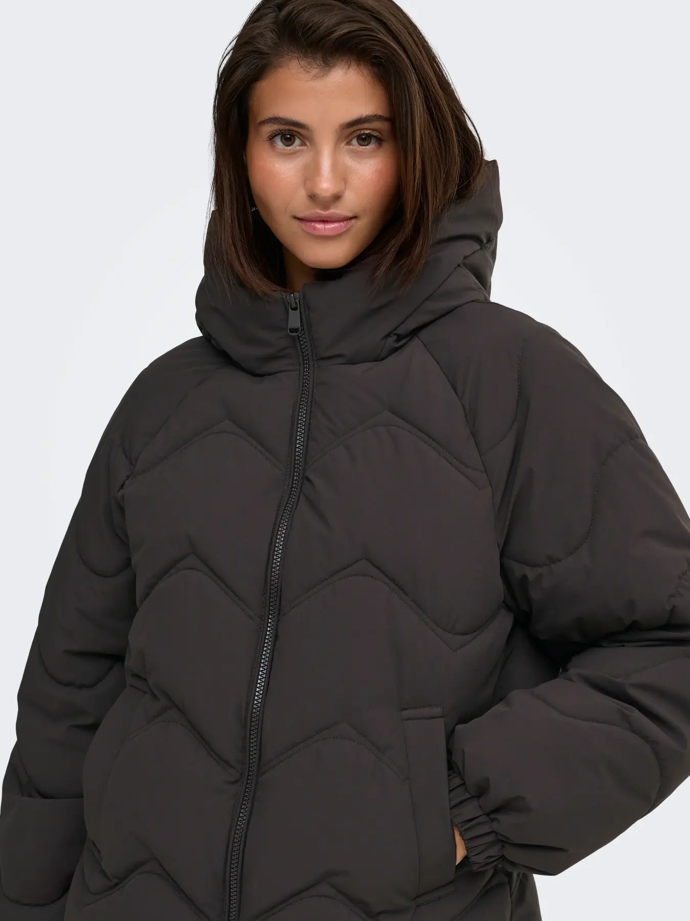Jacqueline de Yong - Power Short Puffer Jacka Brun - 4