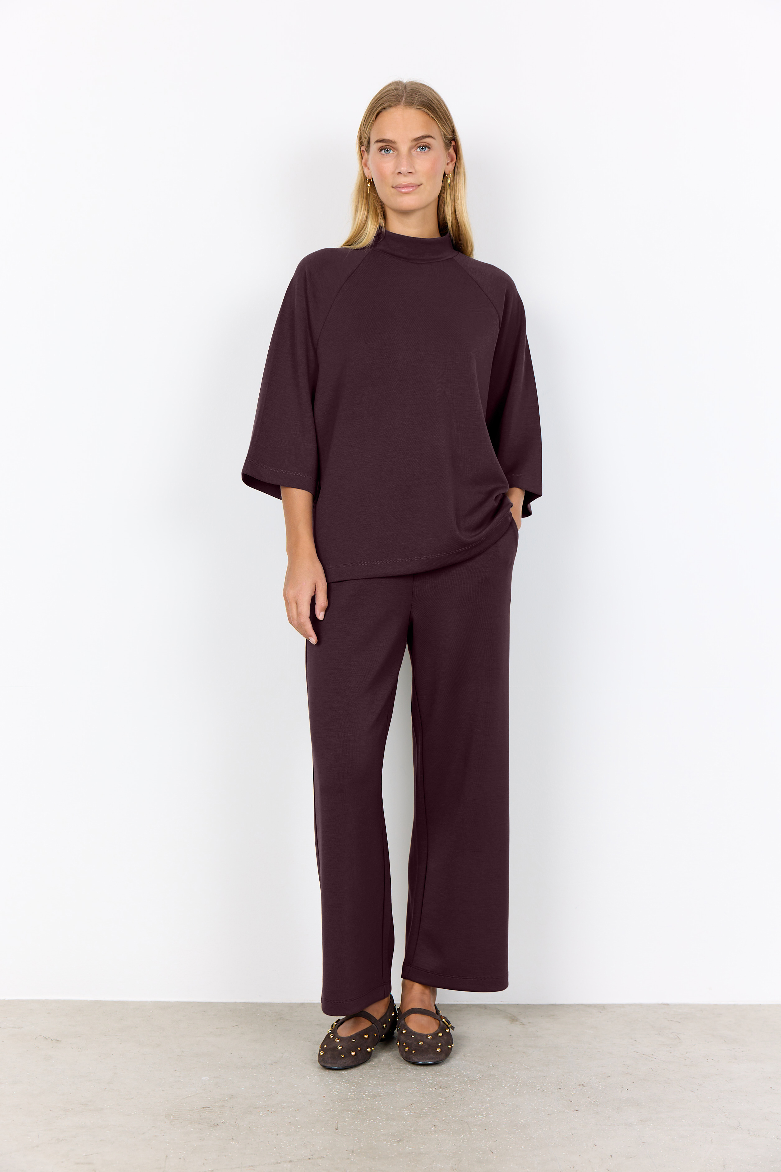 SC-BANU 261 T-shirt  Brun Tröja
