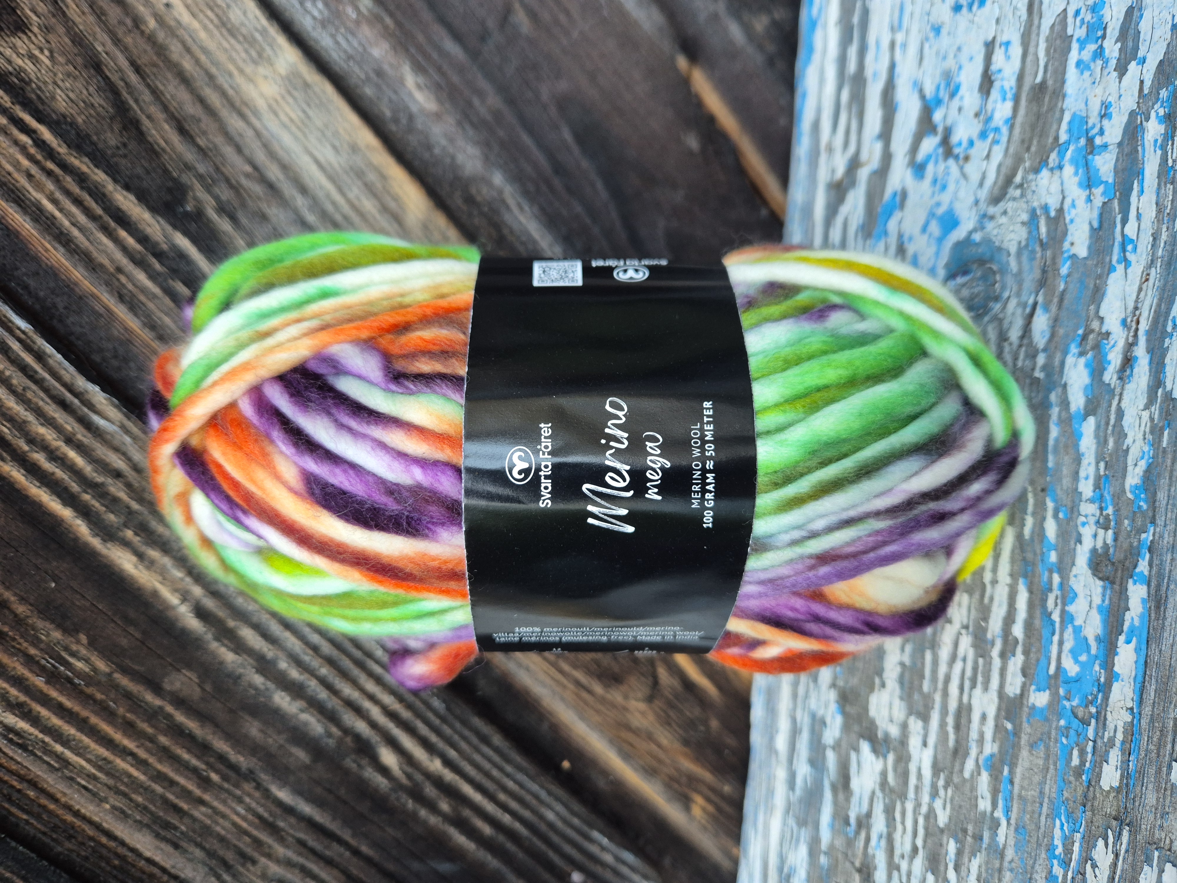 Merino Mega 221409 All Hallows Eve 100gr Svarta Fåret