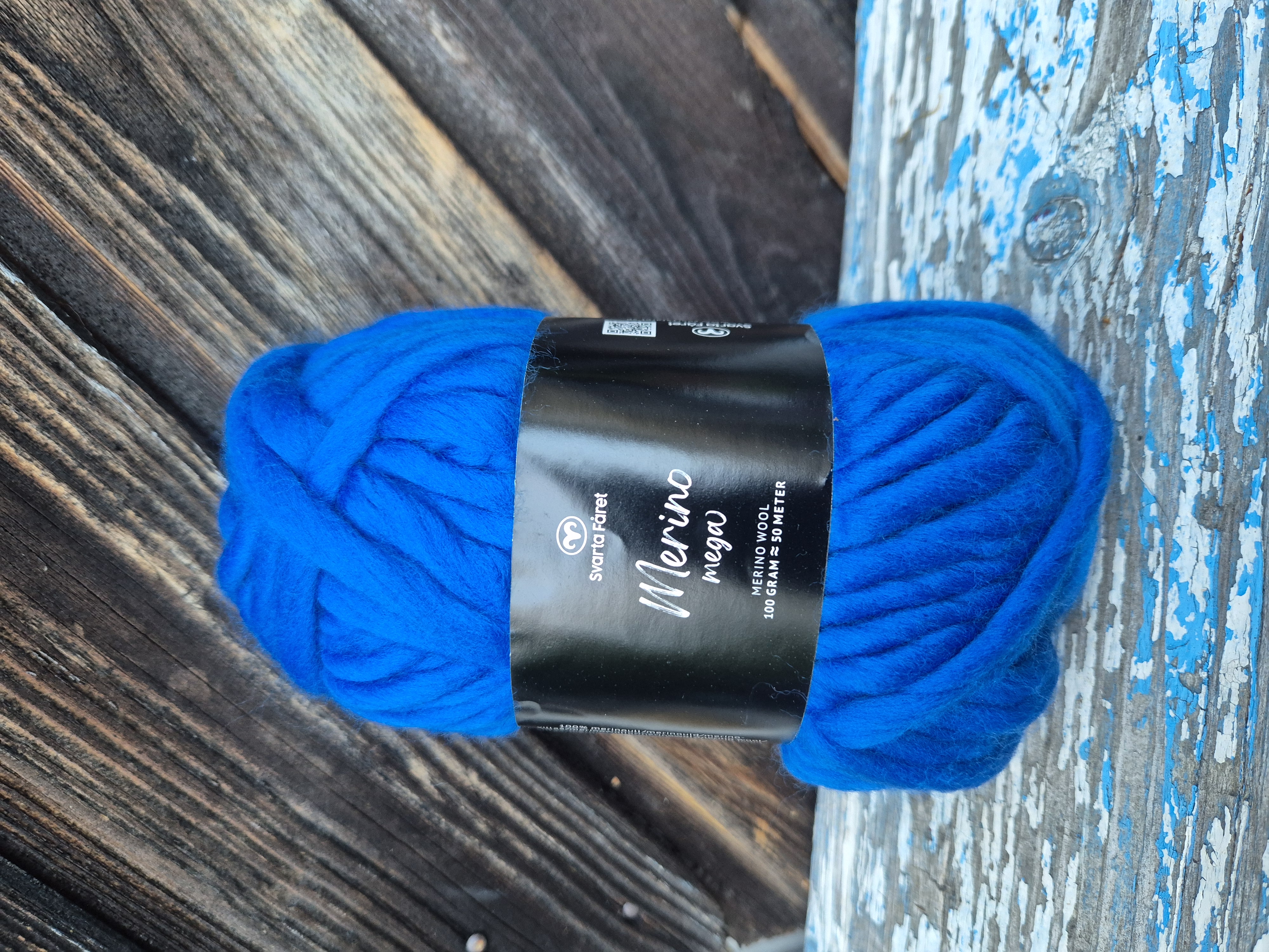 Merino Mega 221402 Crushed Currant 100gr Svarta Fåret