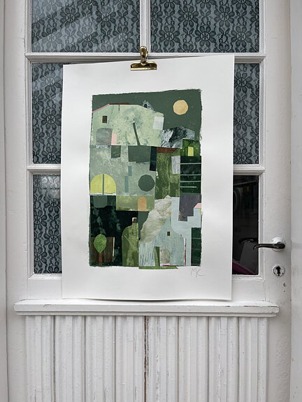 Collage "Hydra" av Maria C Bernhardsson. Orginal utan ram. 70x50cm.