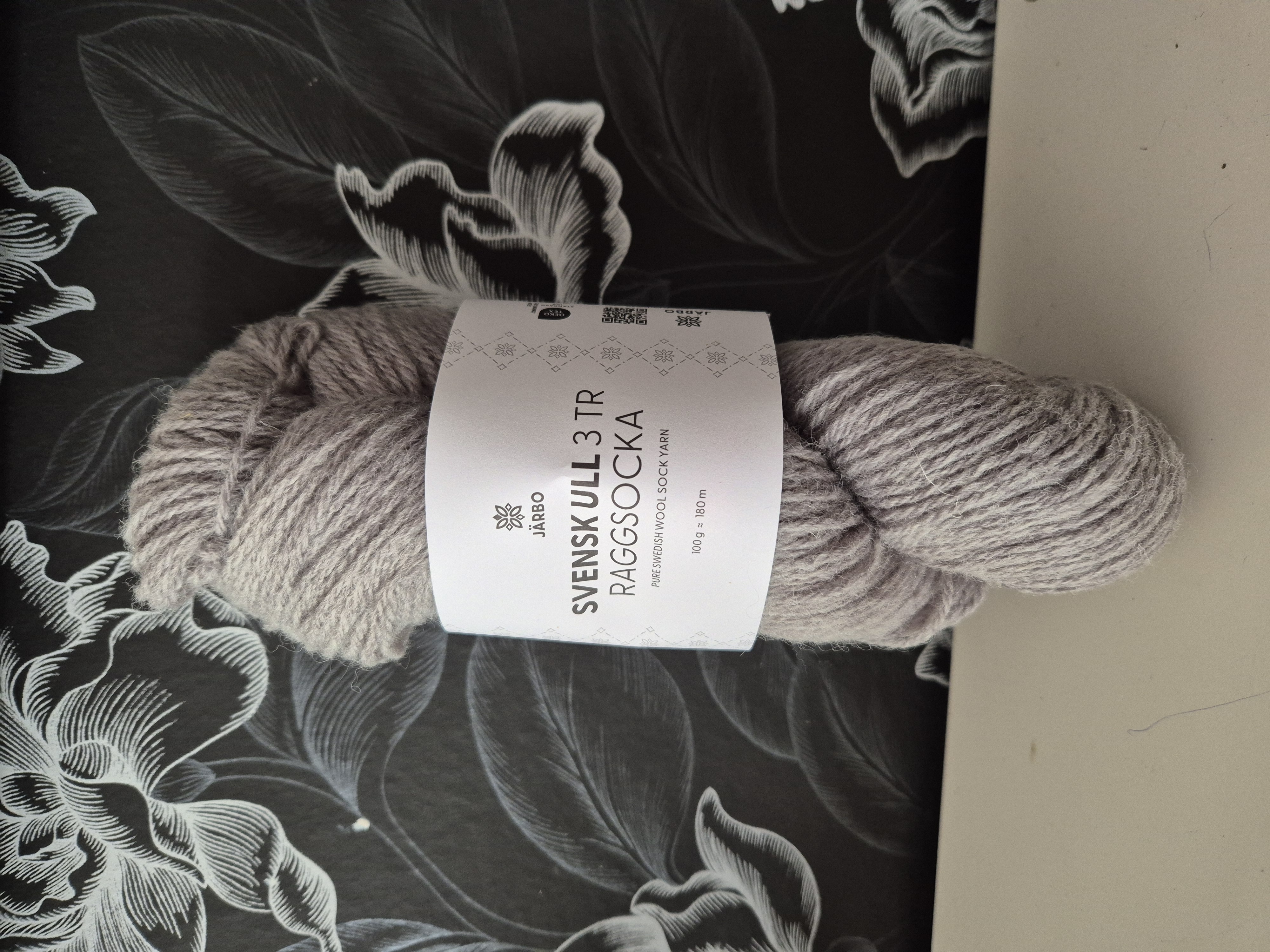 Svensk ull 3tr raggsocka 59212 Iggesund Iron 100gr Järbo