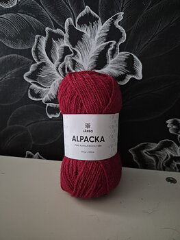 Alpacka 29328 Red 50gr, Järbo