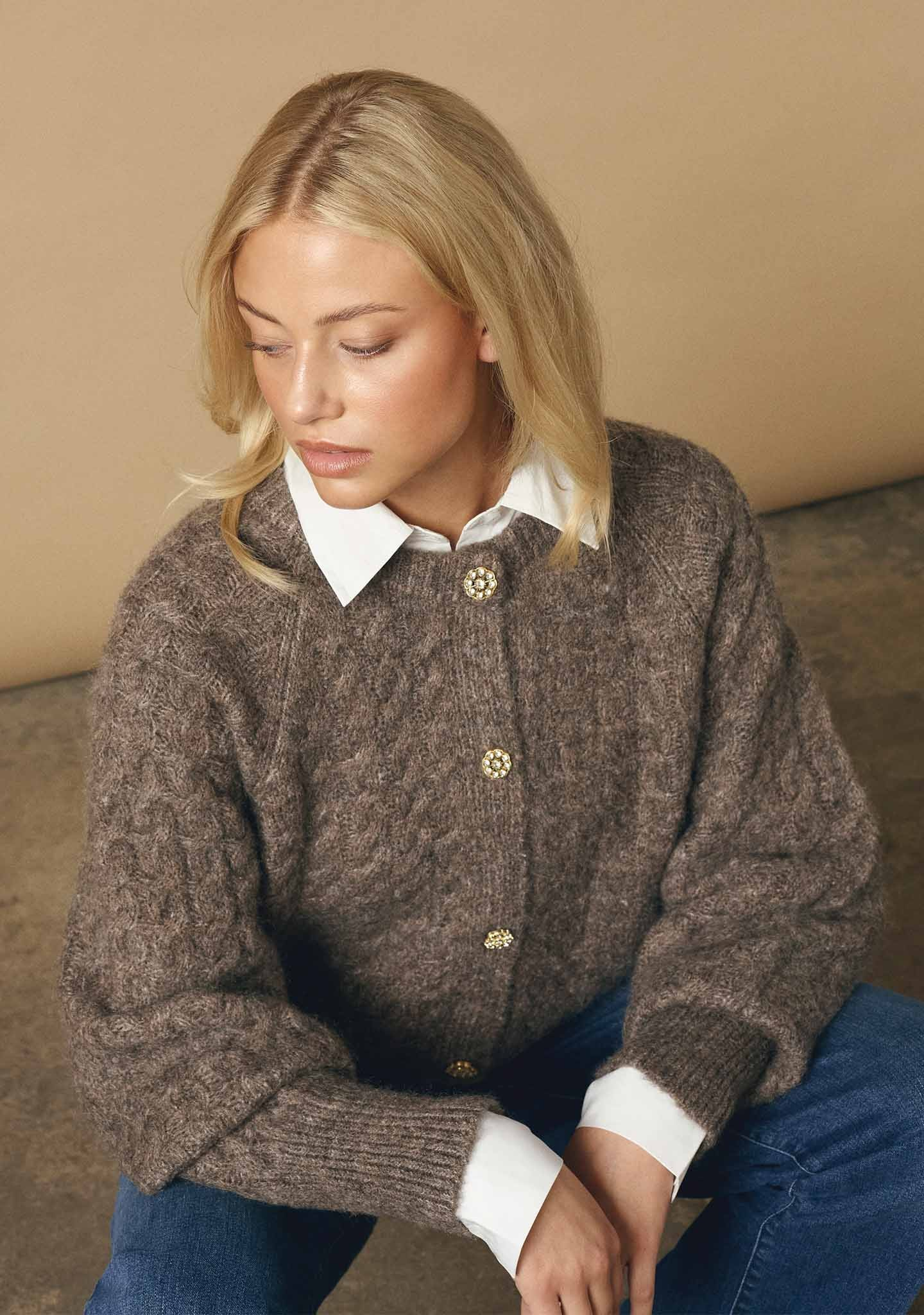 Anna Cable Cardigan - Taupe Melange - Isay 