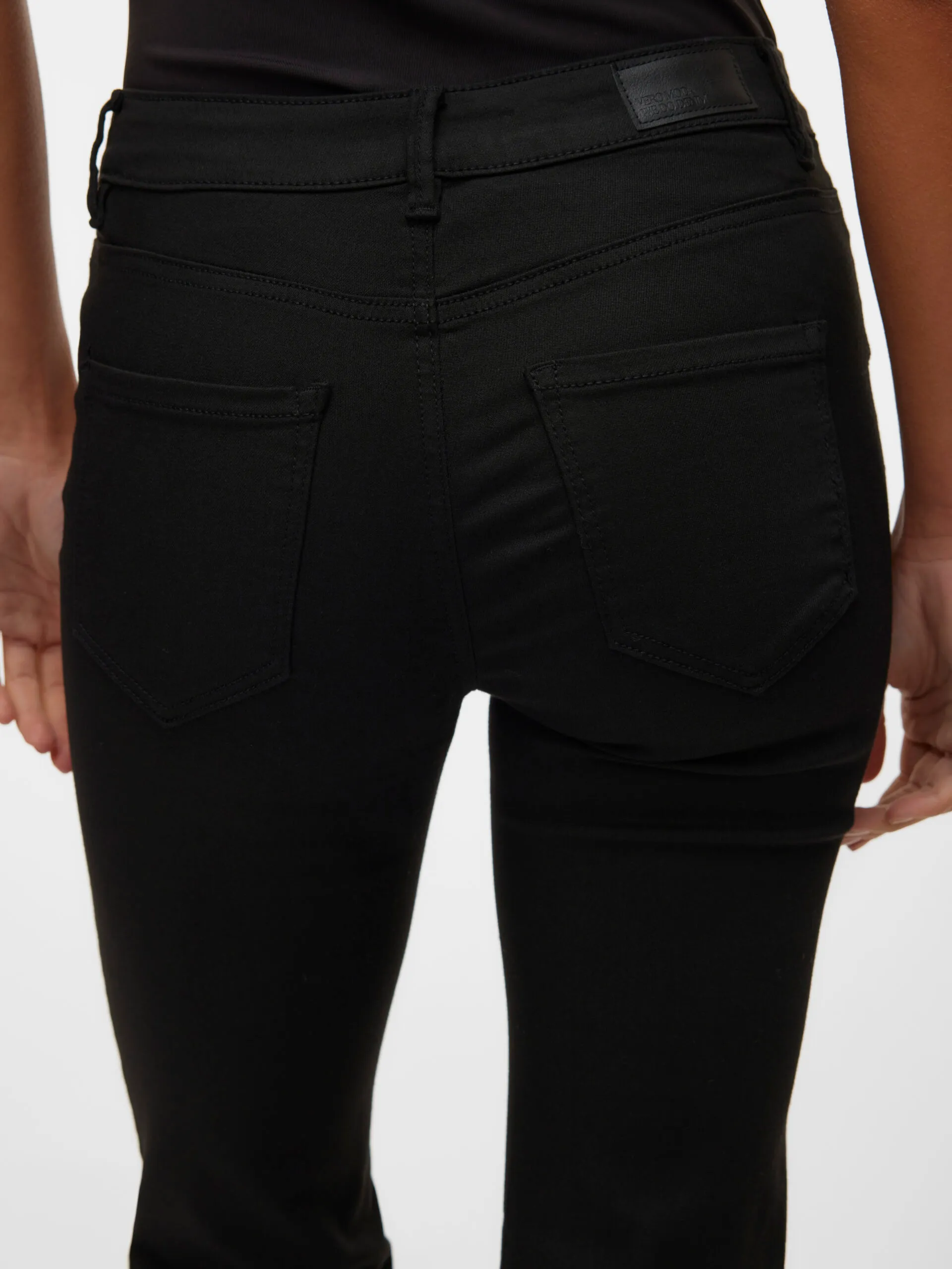 Vero Moda - Flash Rak Jeans Svart  - 5
