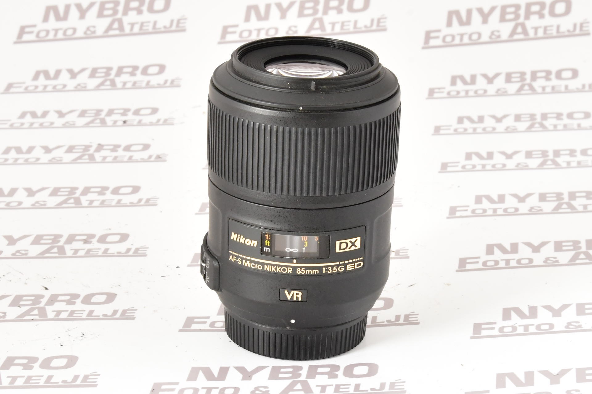 Nikon Micro Nikkor AF-S DX 85/3,5 G ED VR - 2