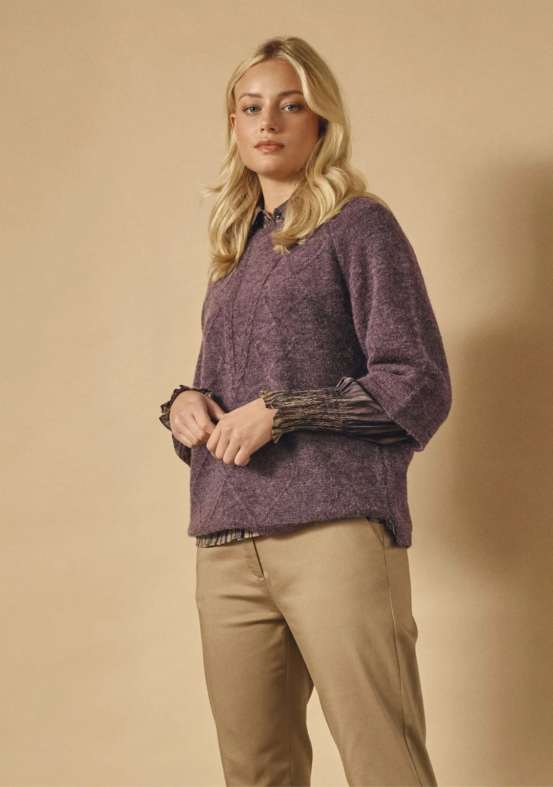 Anna S/S Pullover - Aubergine - Isay