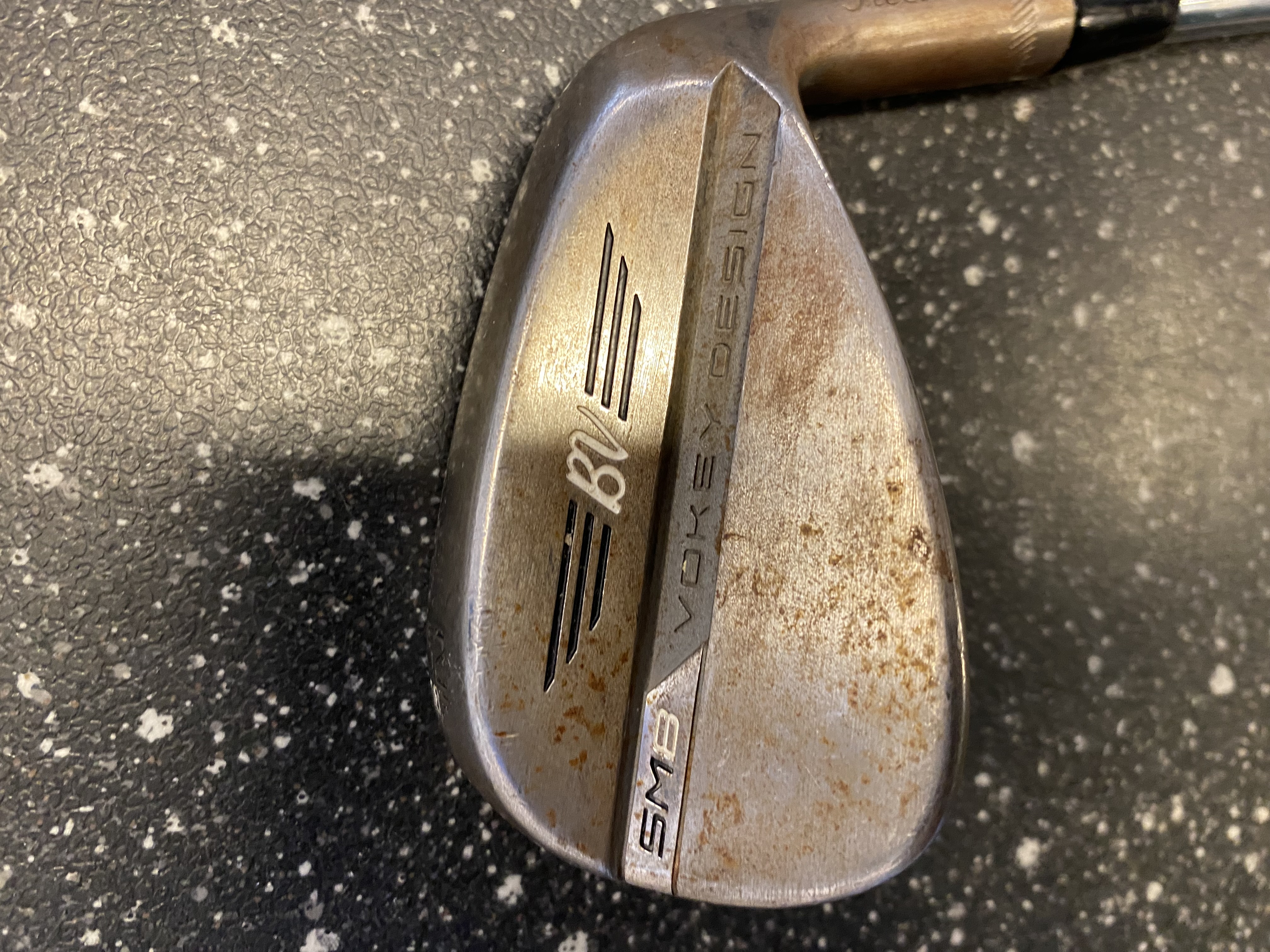 Titleist SM8 Raw  52 grader