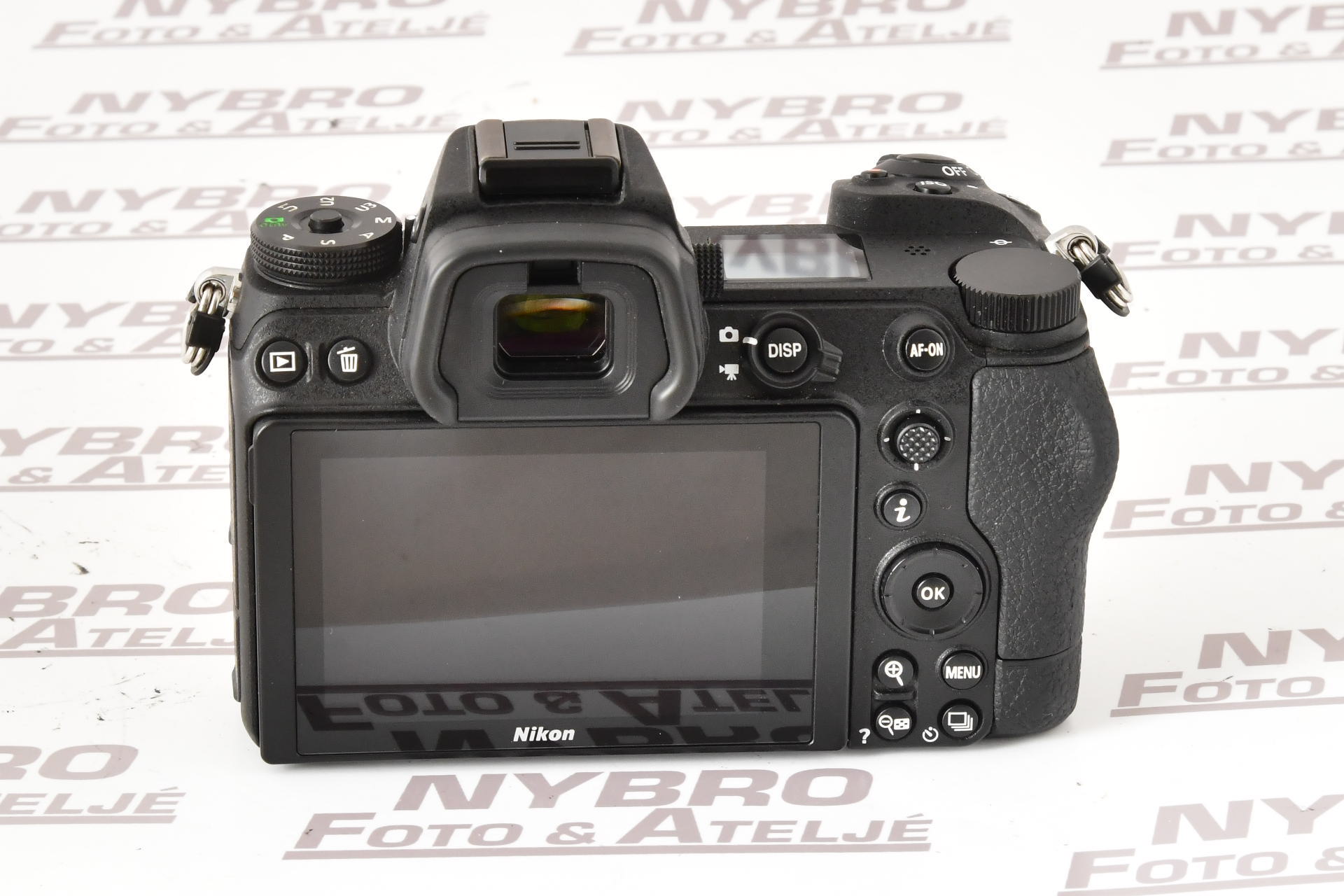 Nikon Z6 II - 2