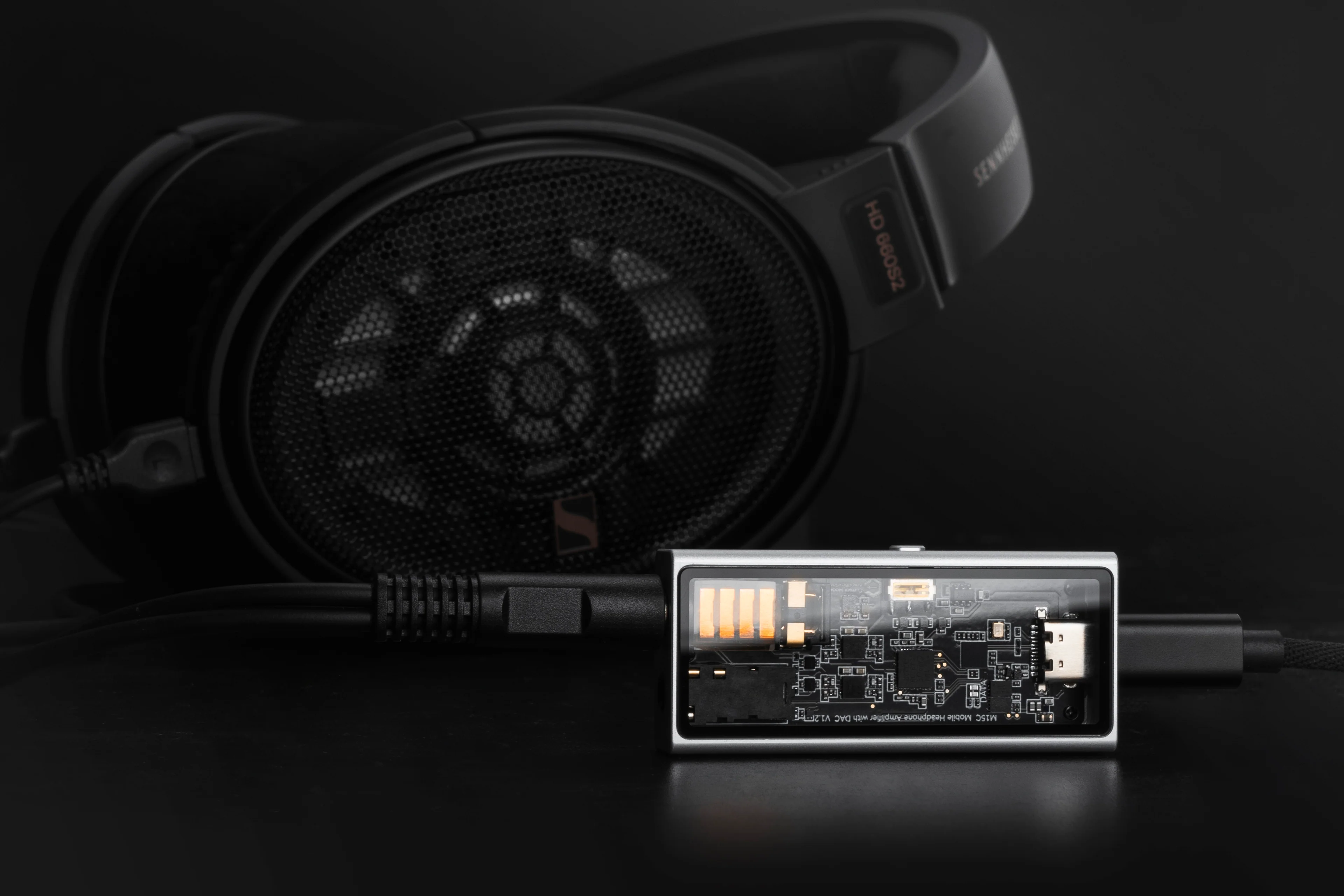 Questyle M15C Portable Headphone Amplifier USB-C DAC - 8